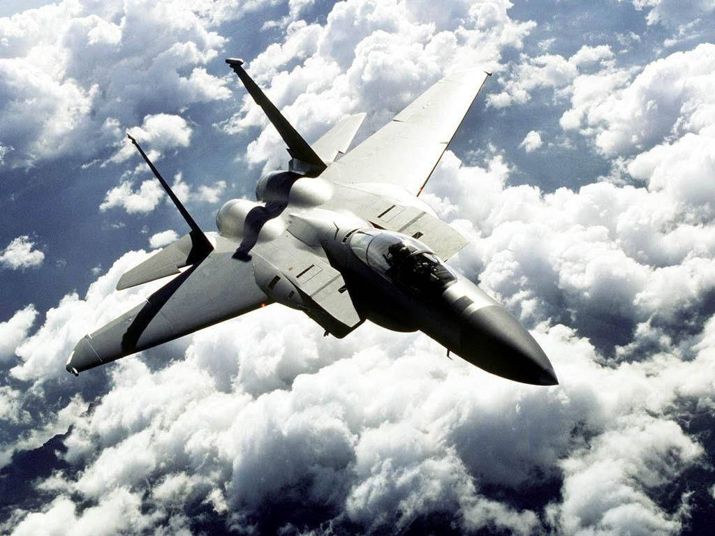 The Might of Military Jets Wallpaper
