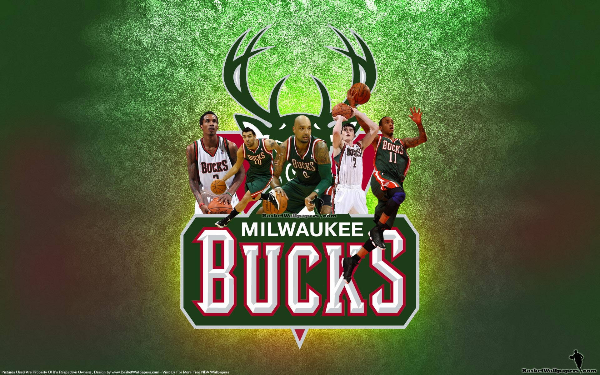 Captivating Team Spirit: The Milwaukee Bucks In Action Wallpaper