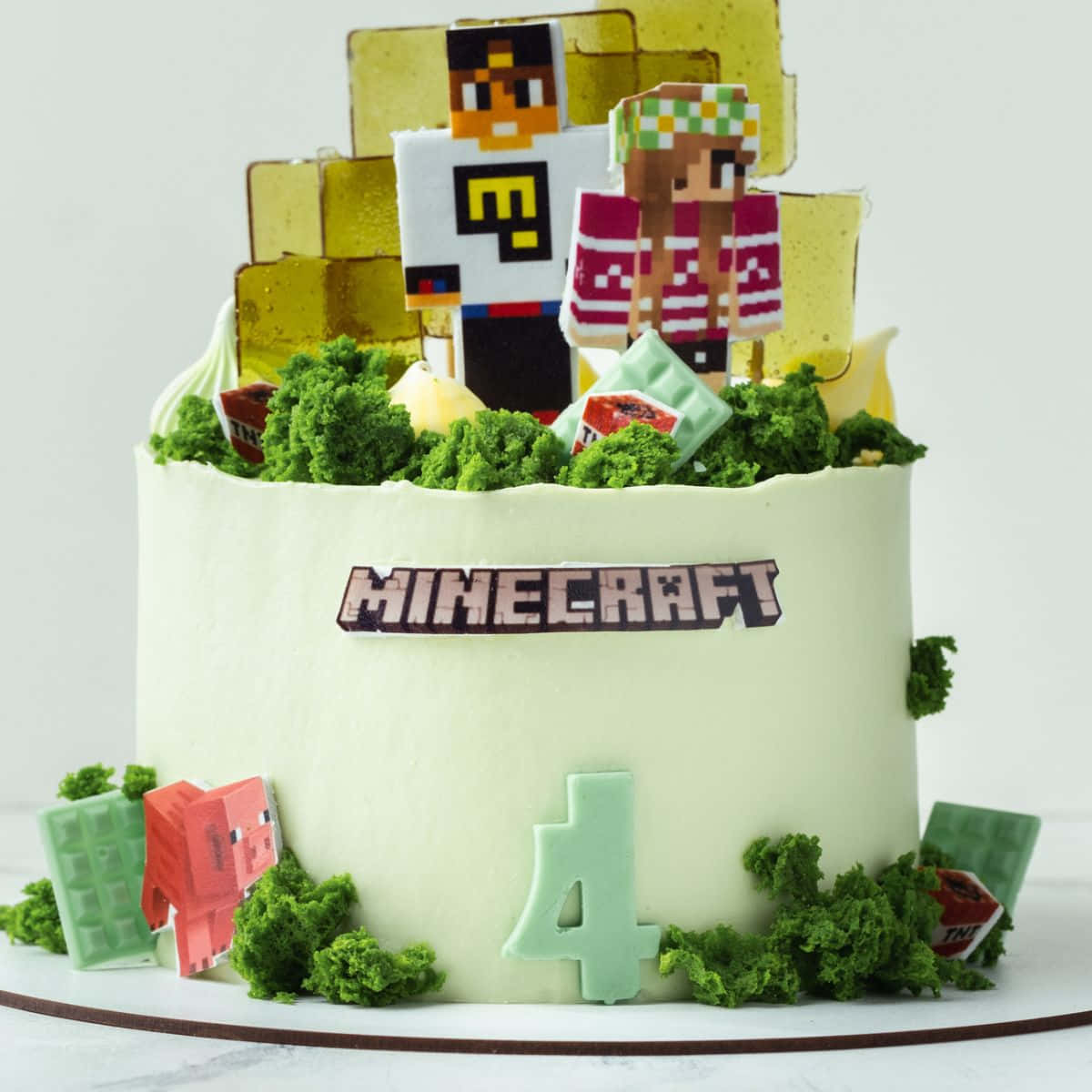 Bask in the Sweetness of Minecraft Cakes