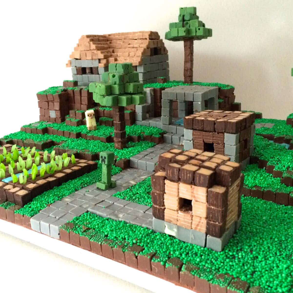 Celebrate With Fun and Delicious Minecraft-Themed Cakes