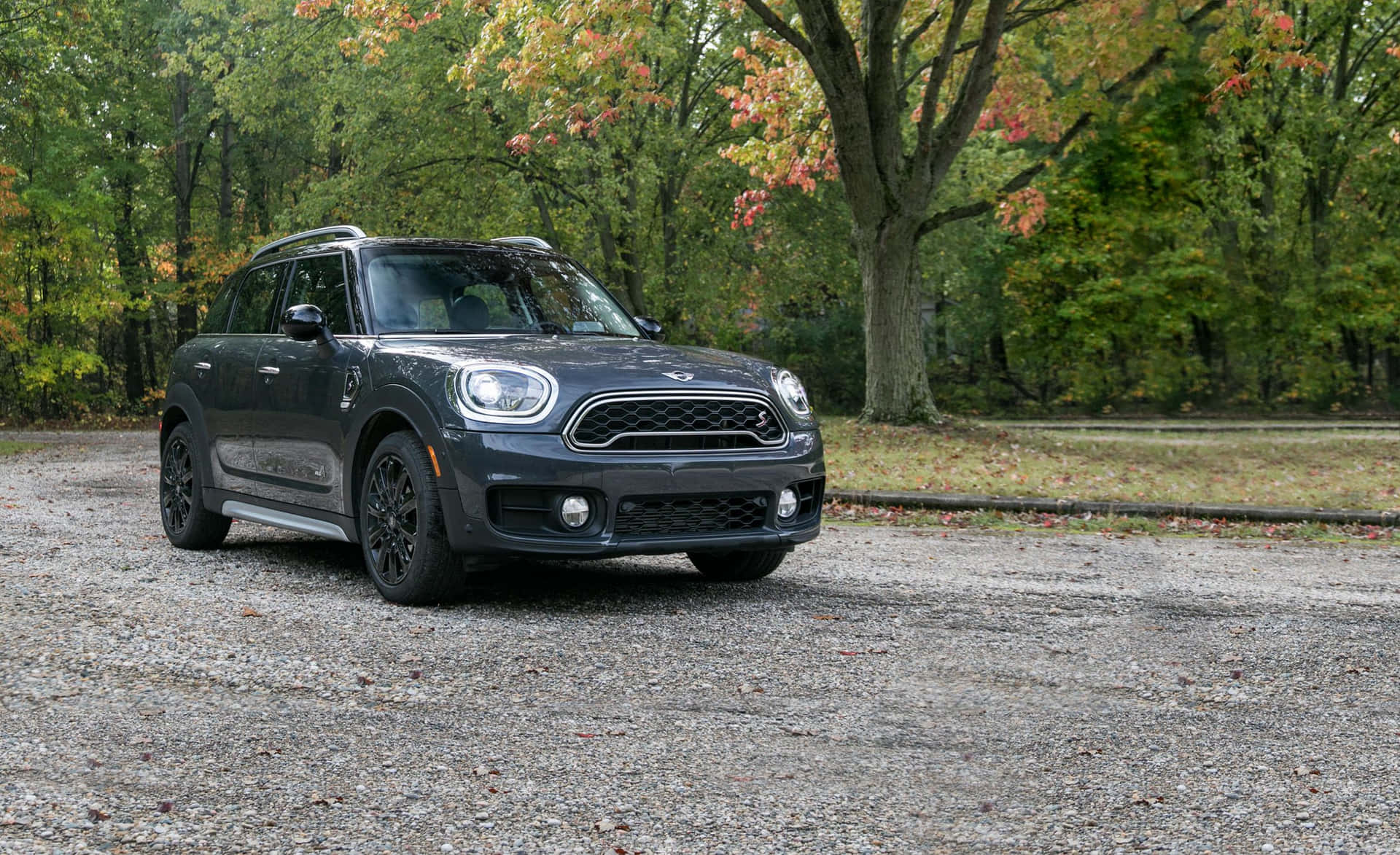 Experience the Ultimate Adventure with Mini Cooper S Clubman All4 Wallpaper