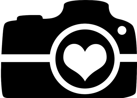 Minimalist Heart Outlineon Black Background PNG