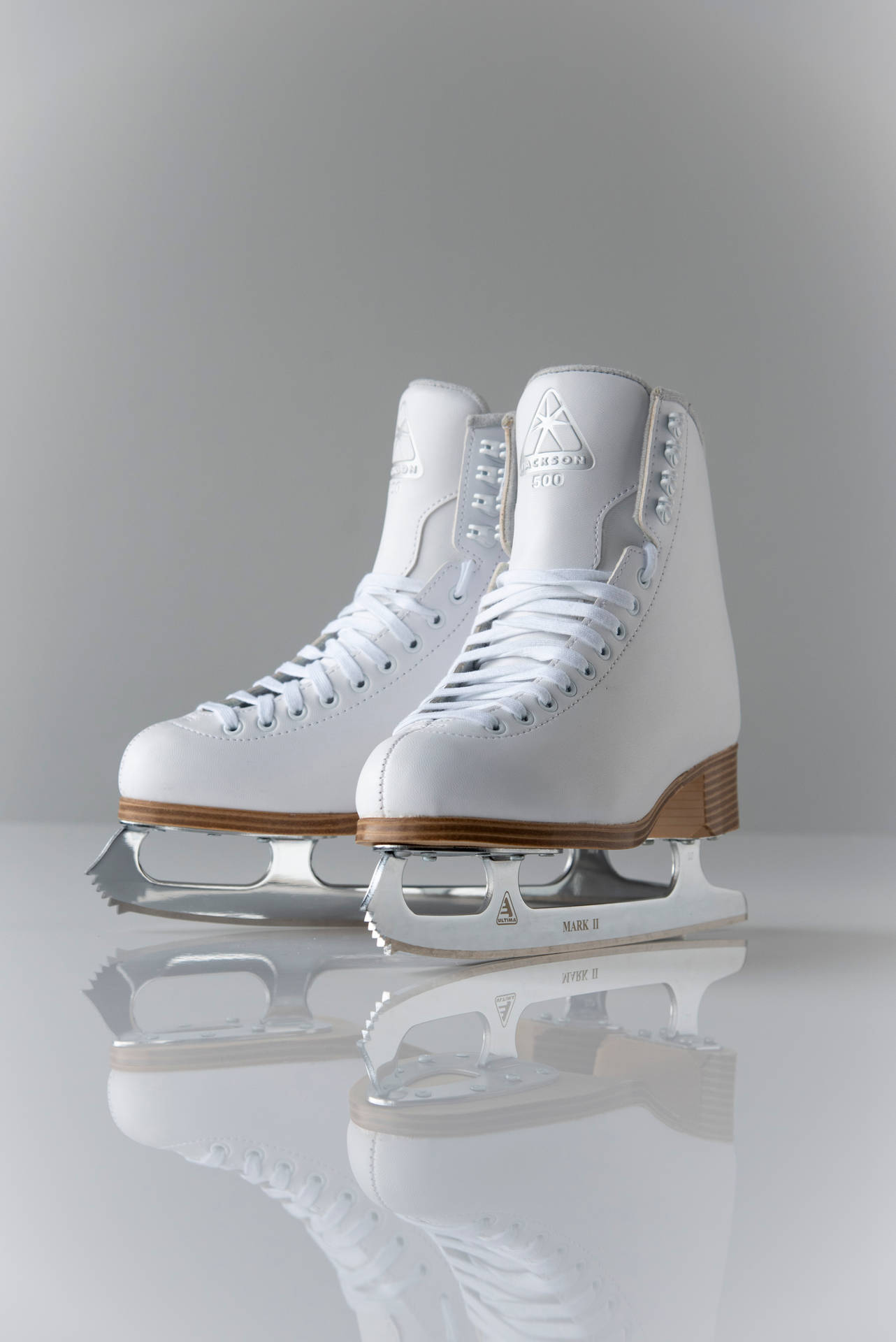 Minimalist Ice Skating Boots Wallpaper