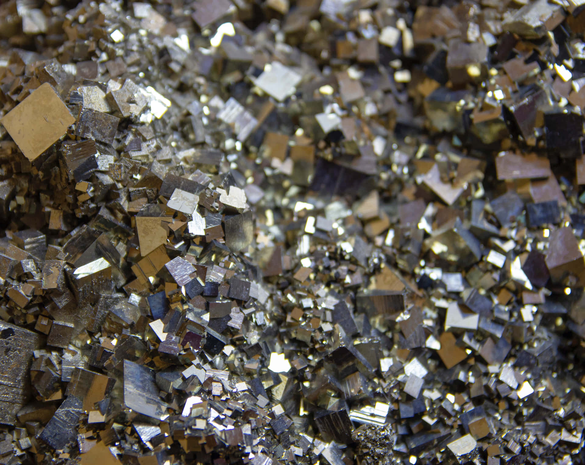 Mineríade Minerales En Lo Más Profundo De La Tierra.