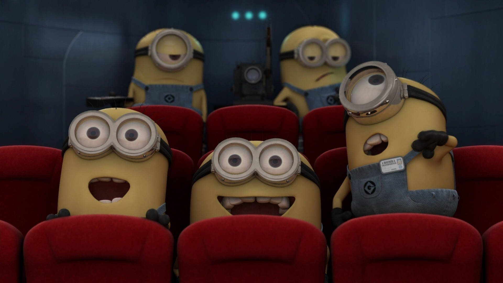 Minions Watching Movie Despicable Me 2 Wallpaper