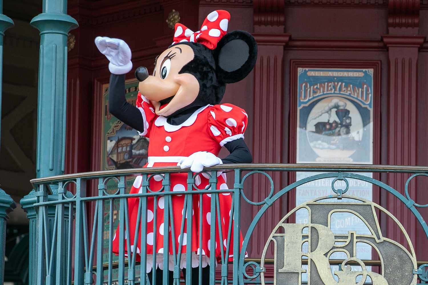 Minnie Mouse strikes a regal pose