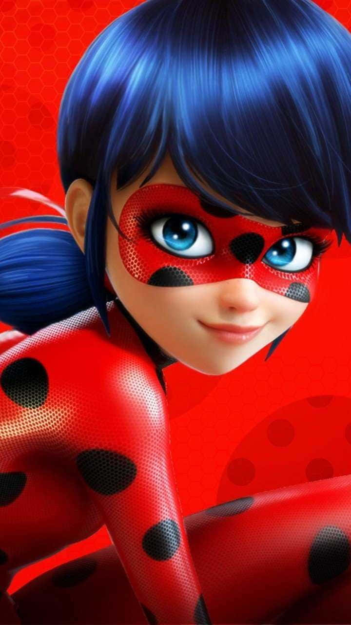 Hintergrundbildvon Miraculous Ladybug