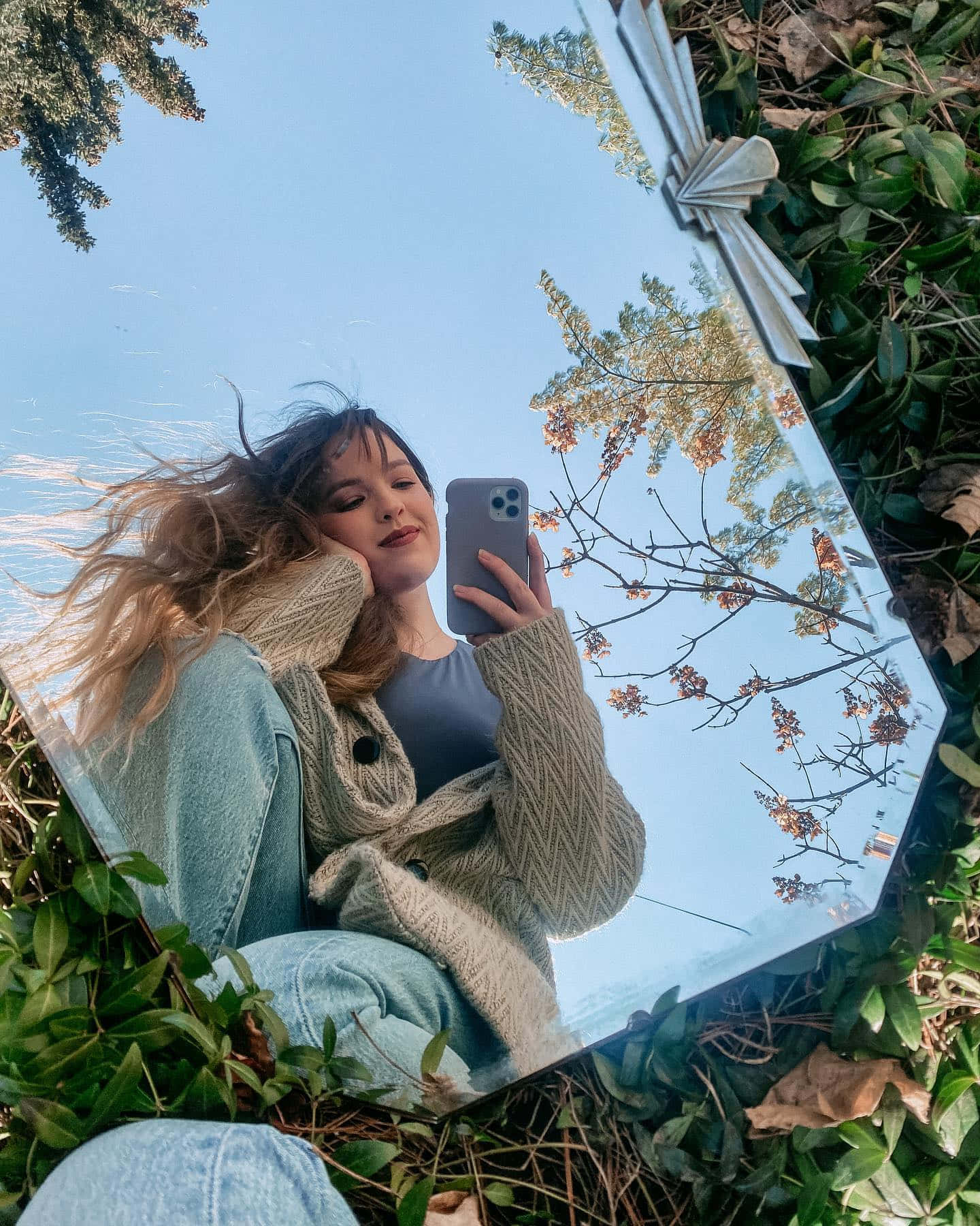 Download Mirror Selfie Outdoor Reflection Wallpaper | Wallpapers.com