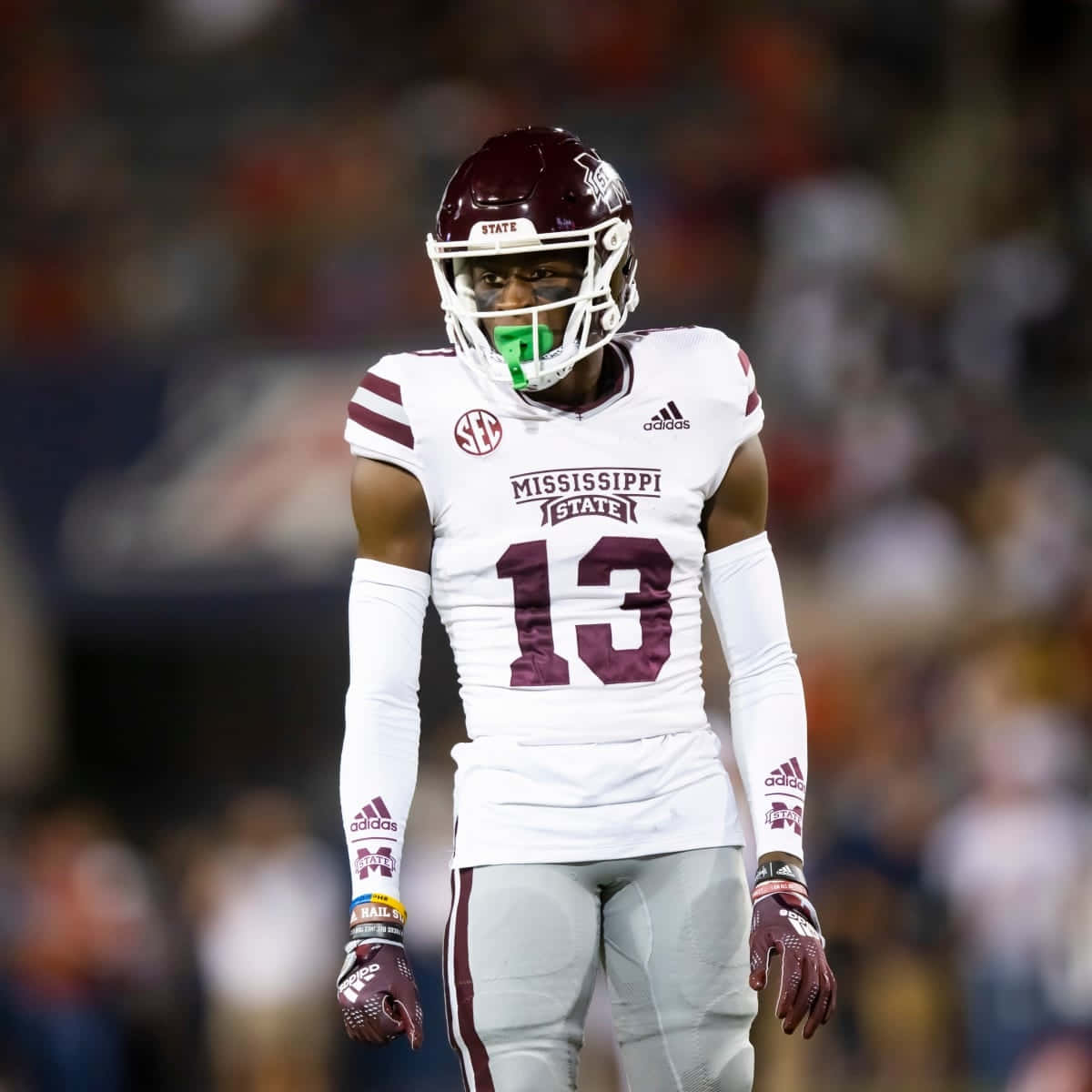 Mississippi State Football Player13 Wallpaper