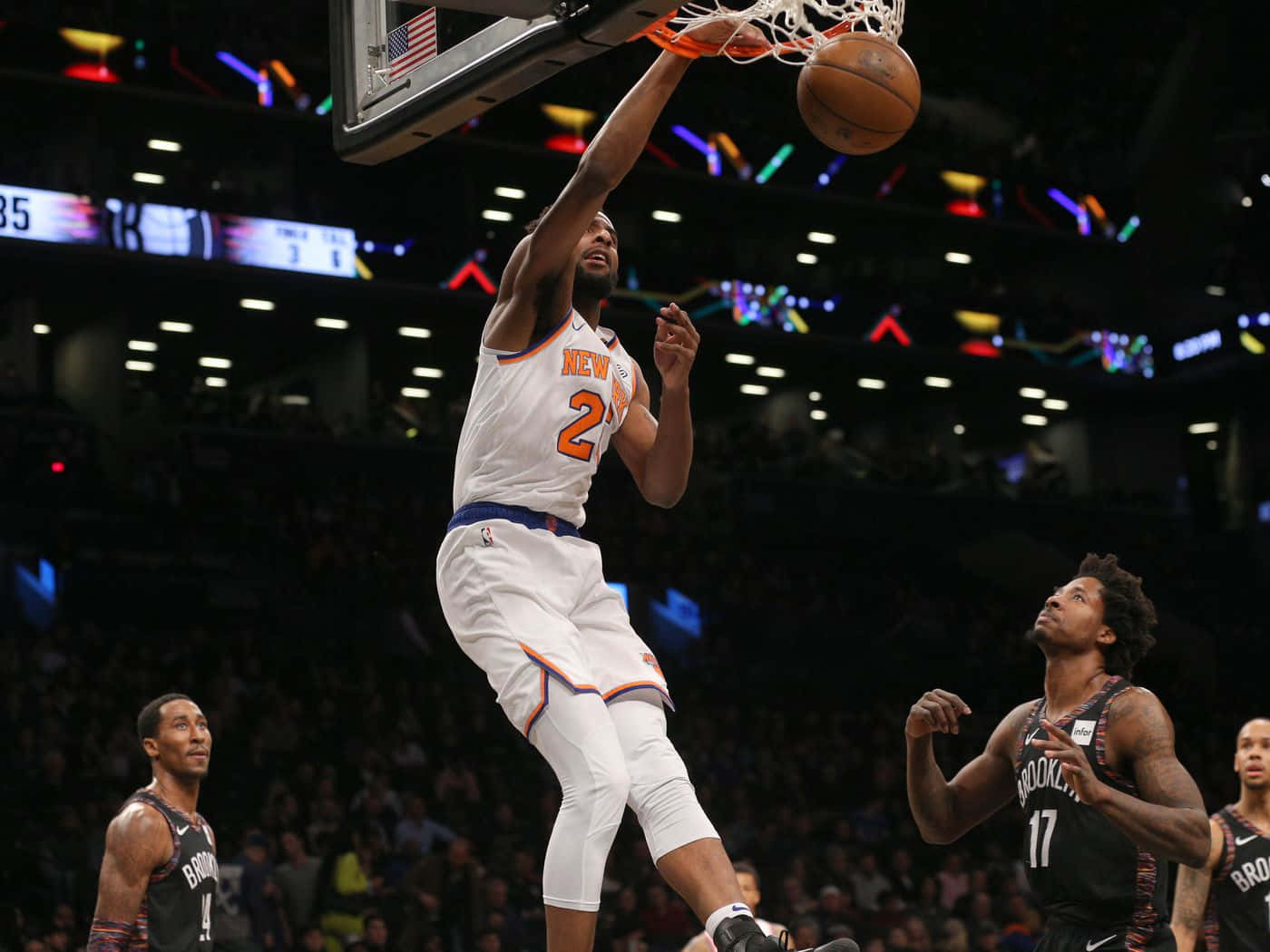 Mitchellrobinson Ein-hand-dunk-poster Knicks Wallpaper