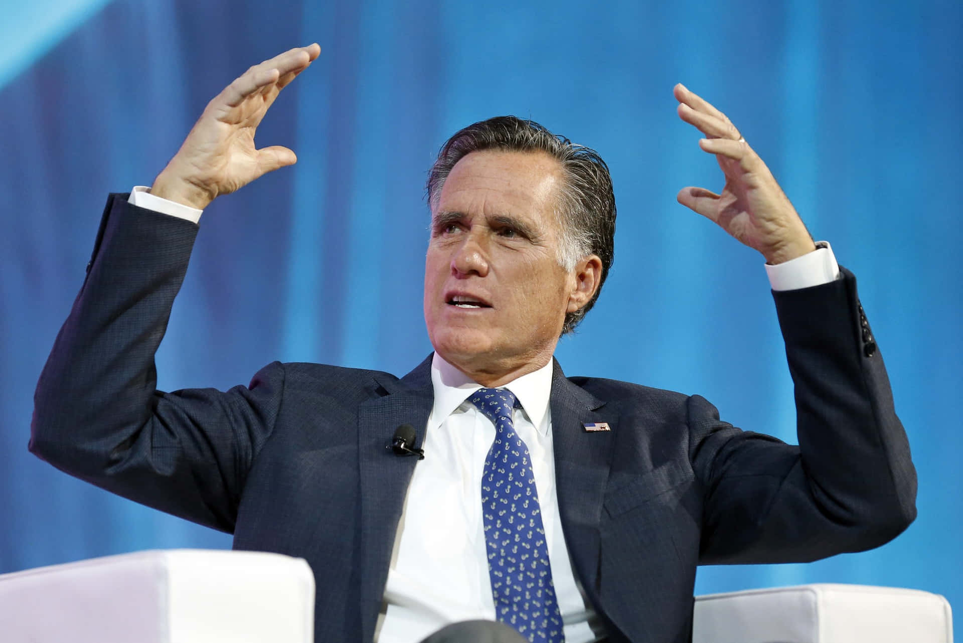 Mitt Romney Speaking Gesture Wallpaper