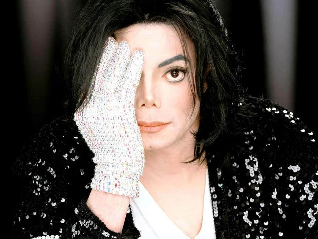Michael Jackson on his Best Selling Album - "Thriller"