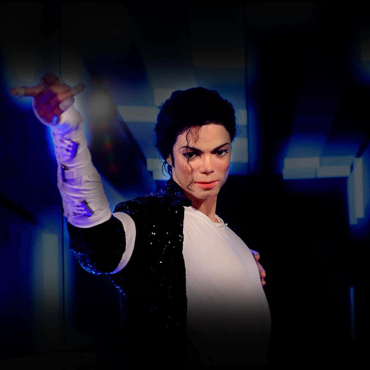 "This is Michael Jackson, the King of Pop!"