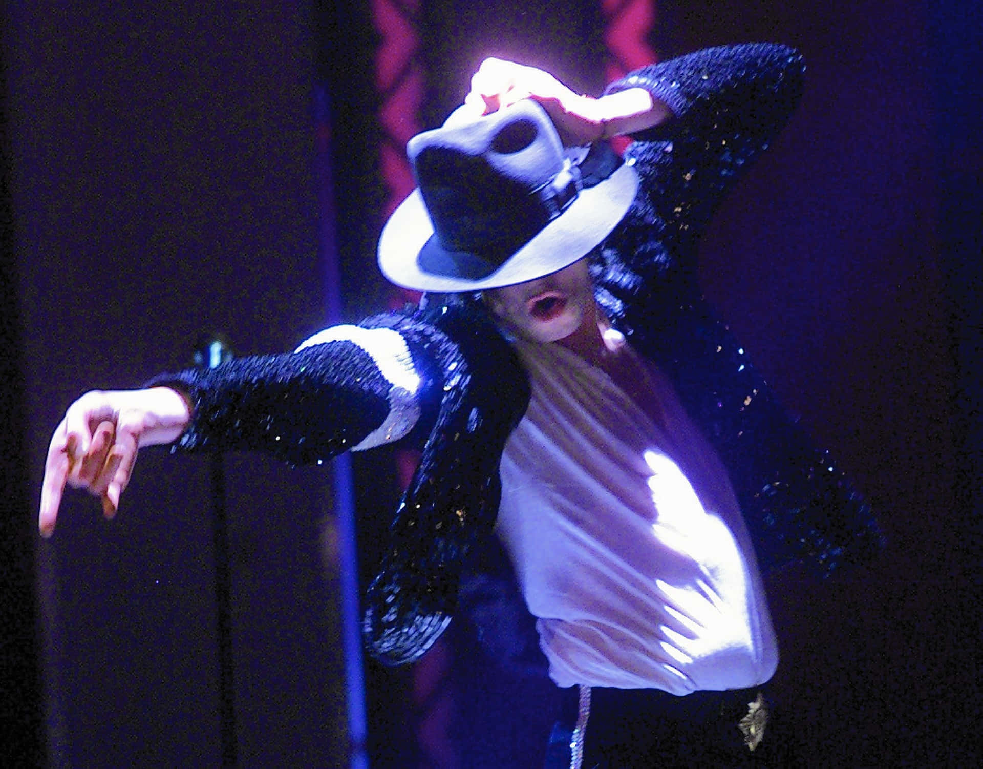 Reydel Pop Michael Jackson Actuando En El Escenario