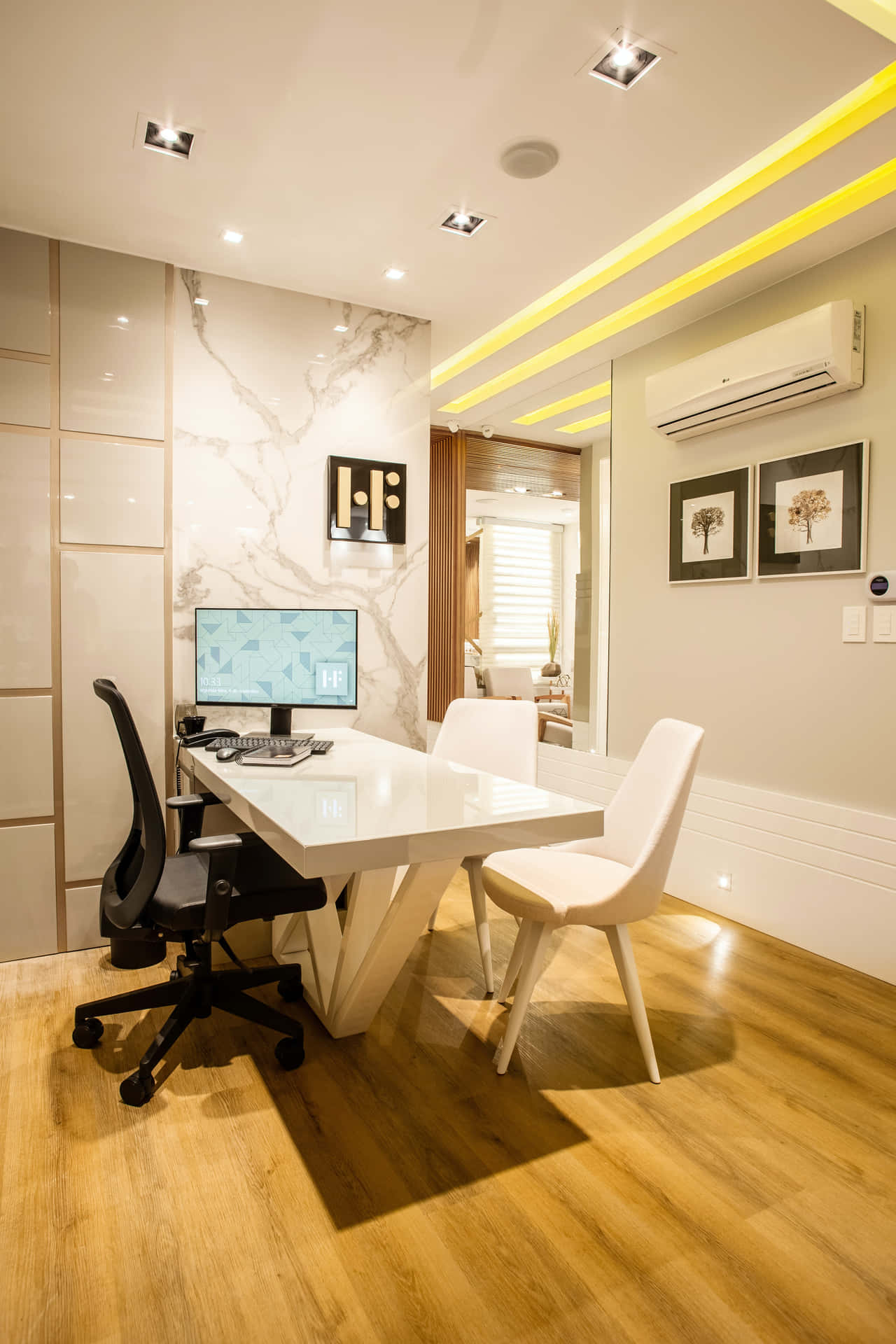 Modern And Elegant Office Space Wallpaper