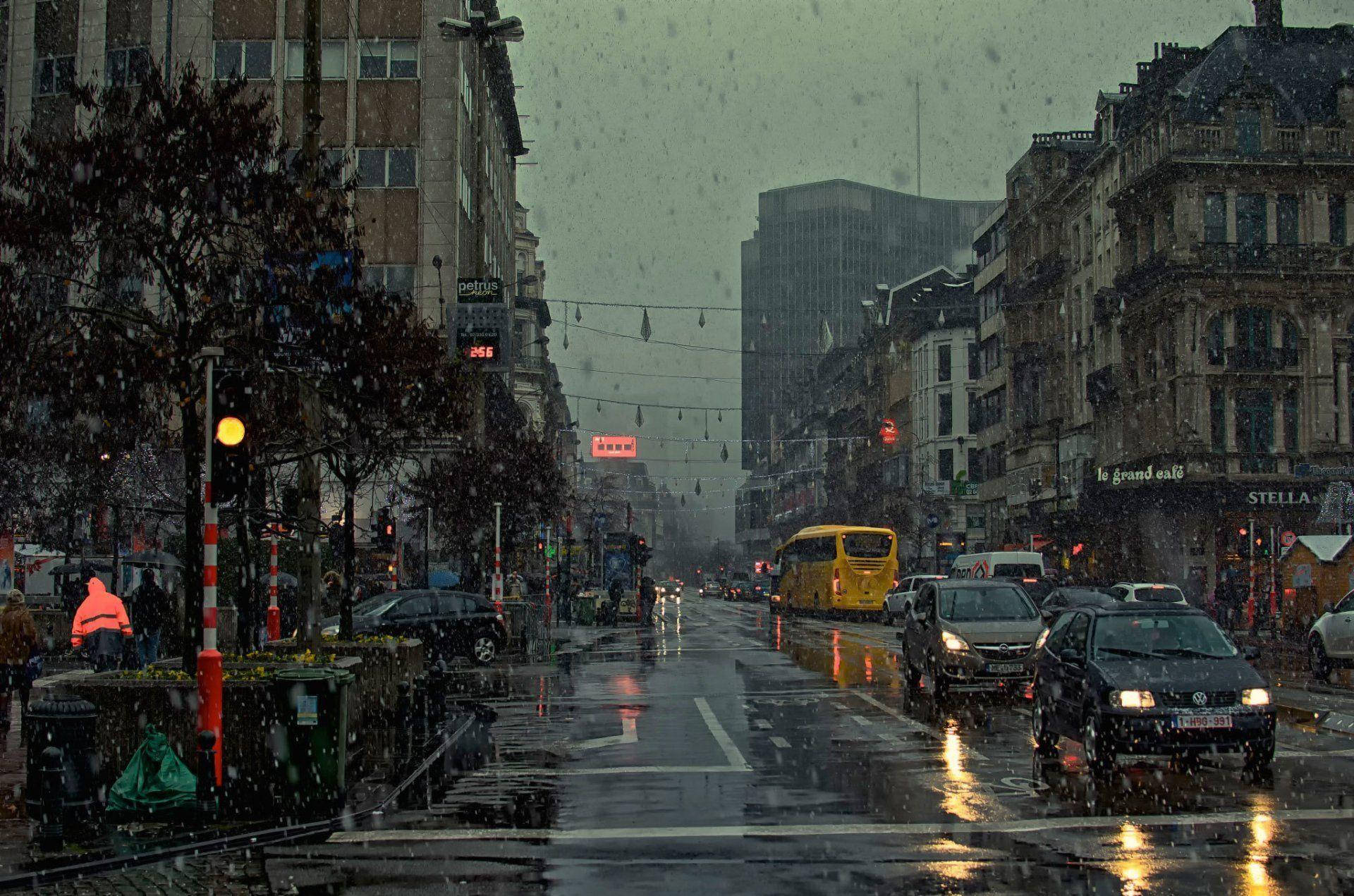 Modern Brussels Raining Picture