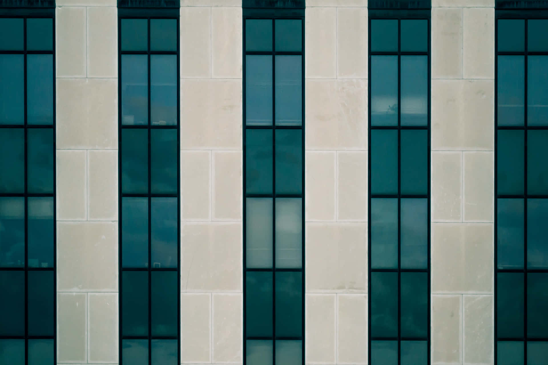 Modern_ Building_ Glass_and_ Stone_ Facade Wallpaper