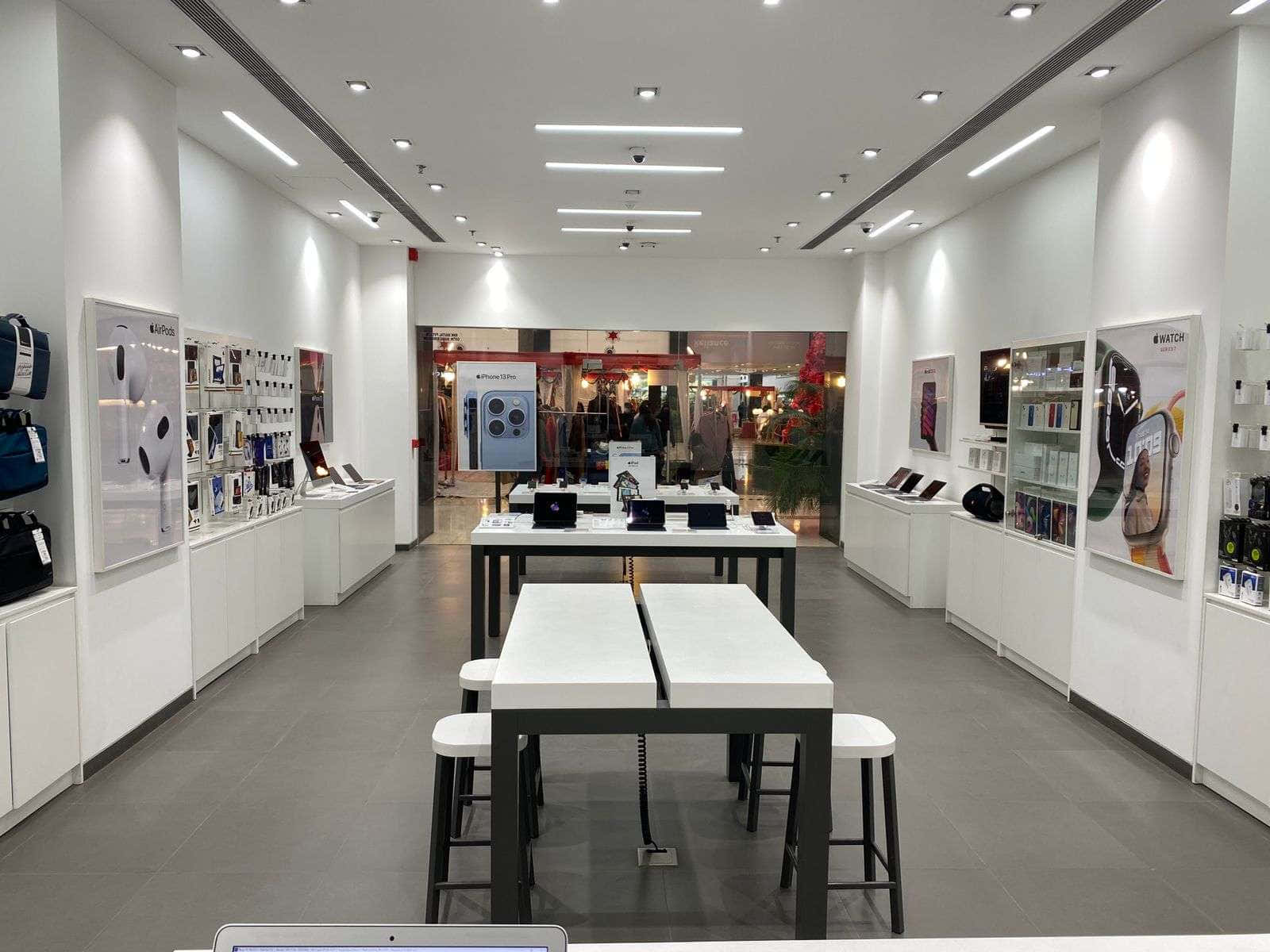 Modern Electronics Store Interior Wallpaper