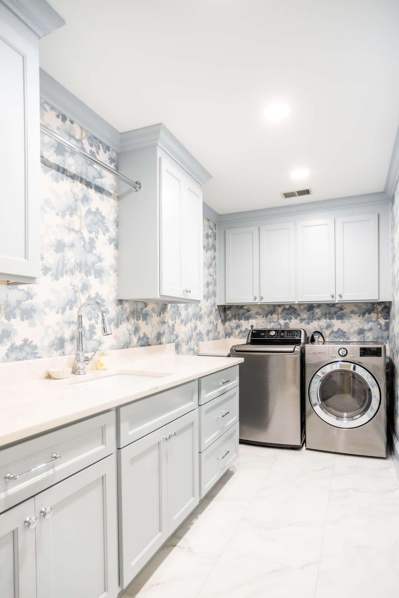Modern Kitchenwith Washing Machine Wallpaper