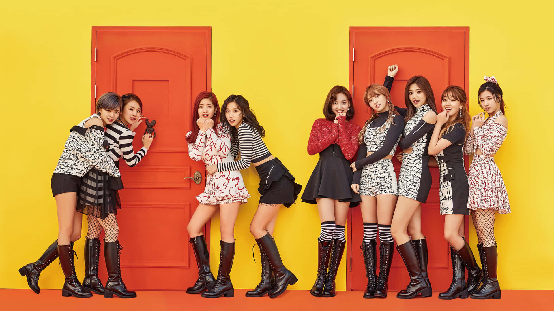 Momentiipnotizzanti Con La Band Di K-pop Twice