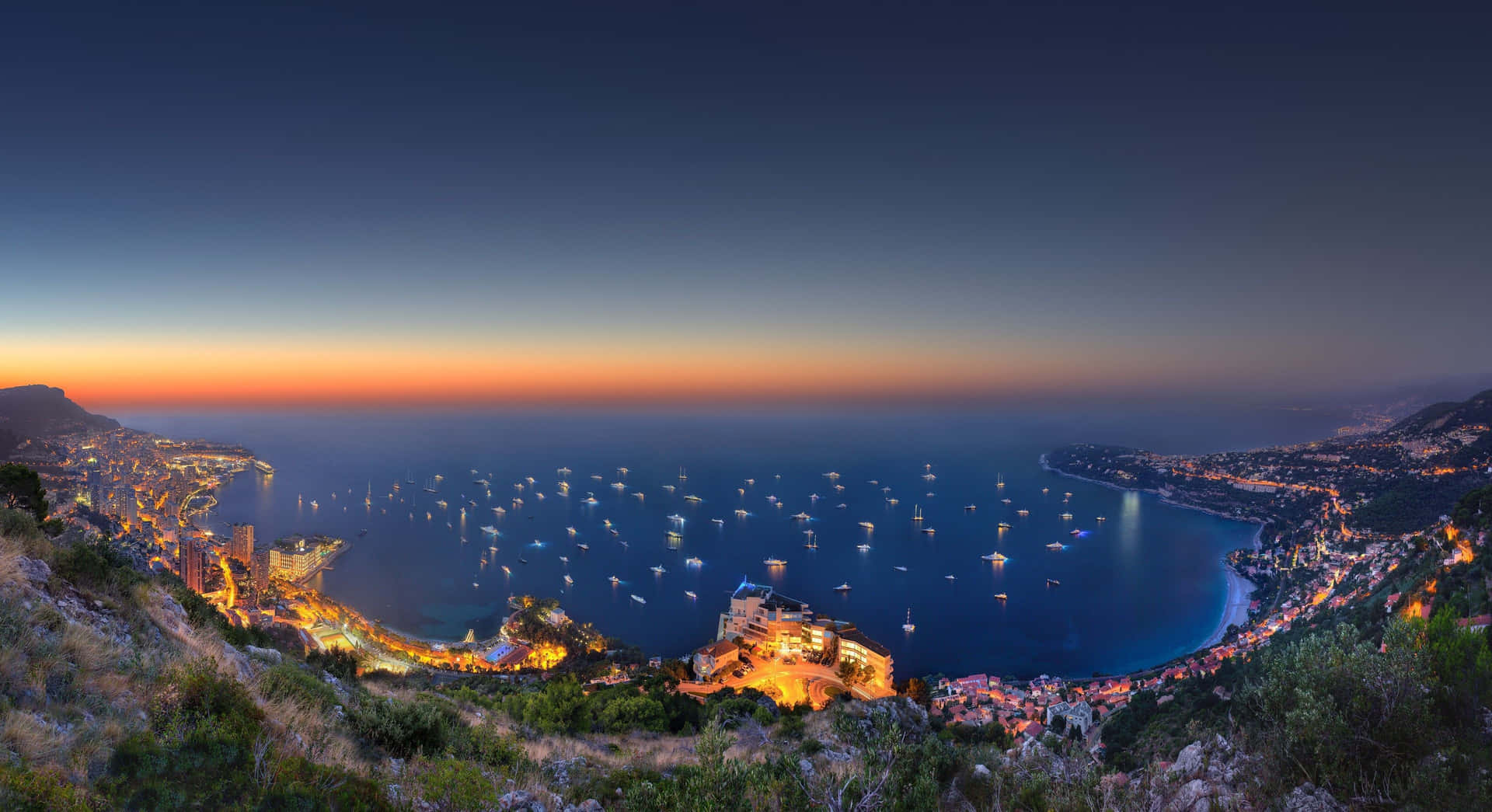 Willkommenim Wunderschönen Fürstentum Monaco.