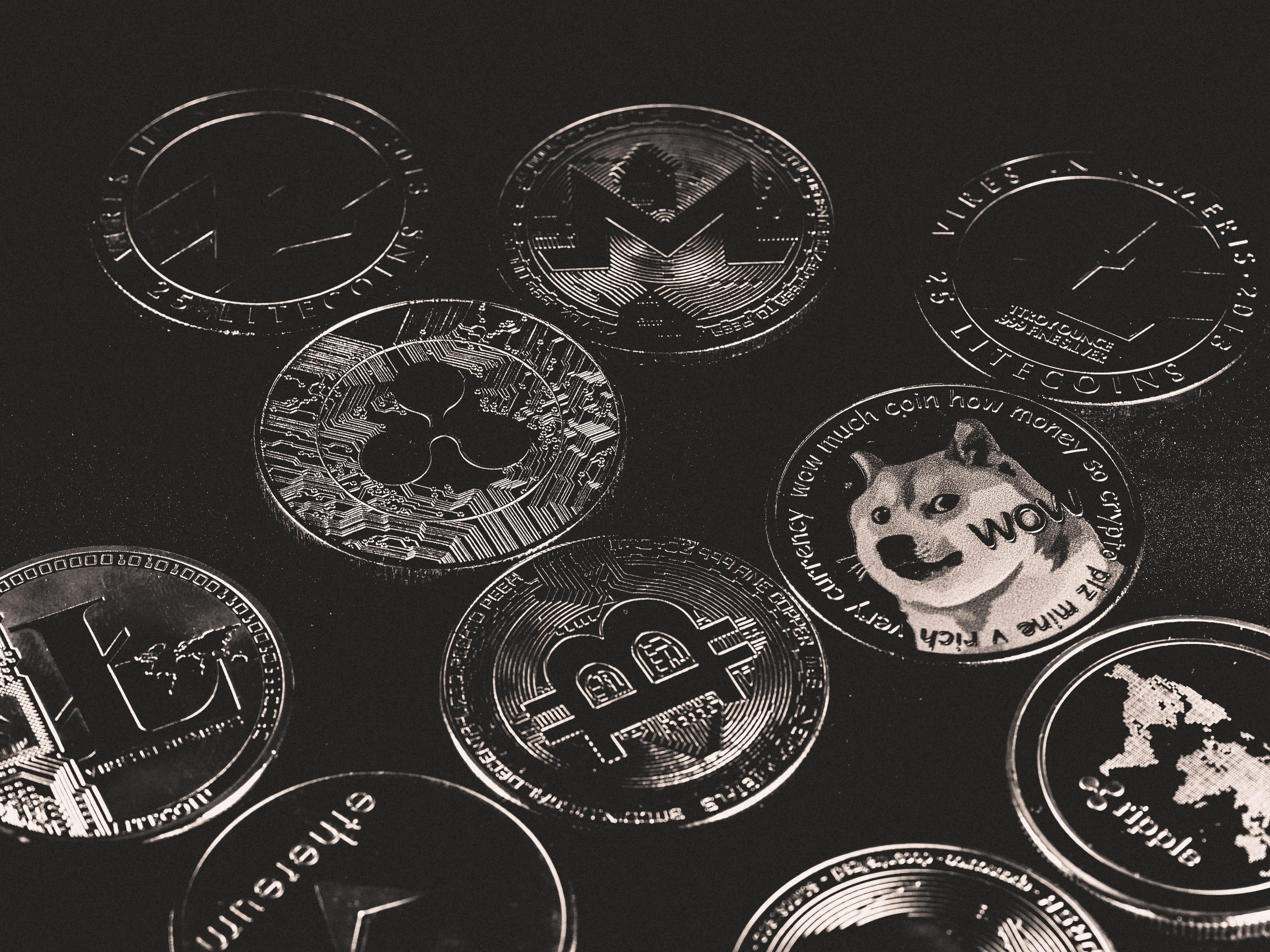 Money Background Black And White Silver Coins Wallpaper