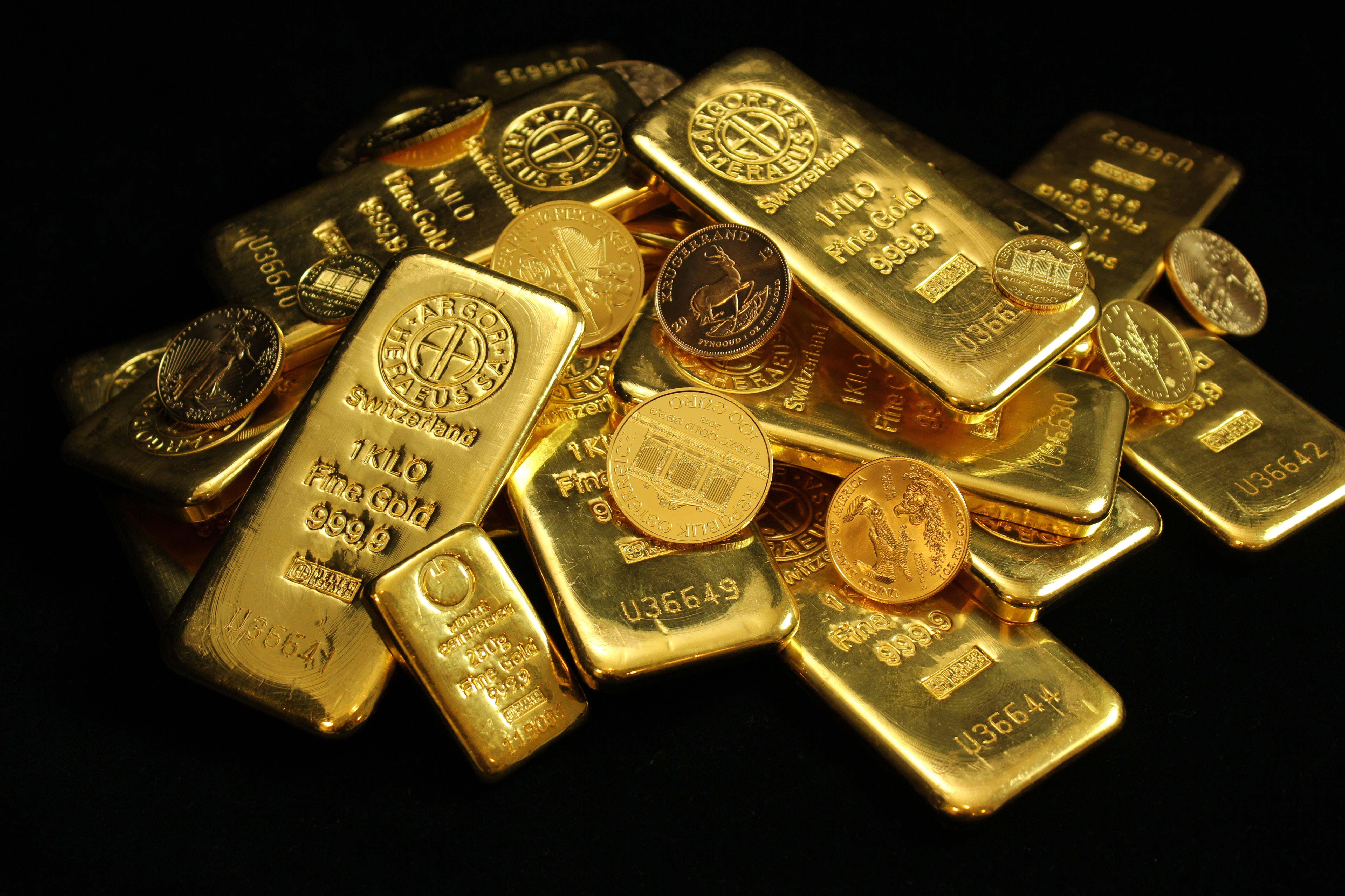 Money Background Gold Aesthetic Coins And Gold Bars Wallpaper