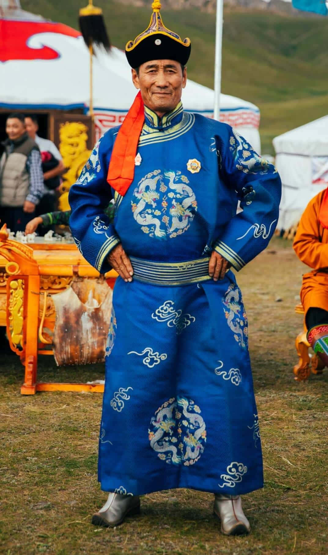 Immaginedi Abbigliamento Tradizionale Mongolo