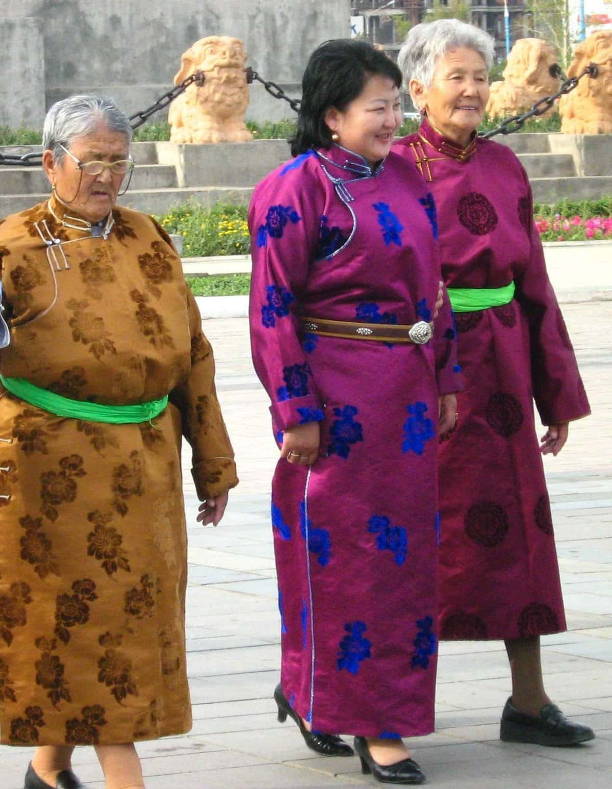 Mongols Modern Clothing Women Picture