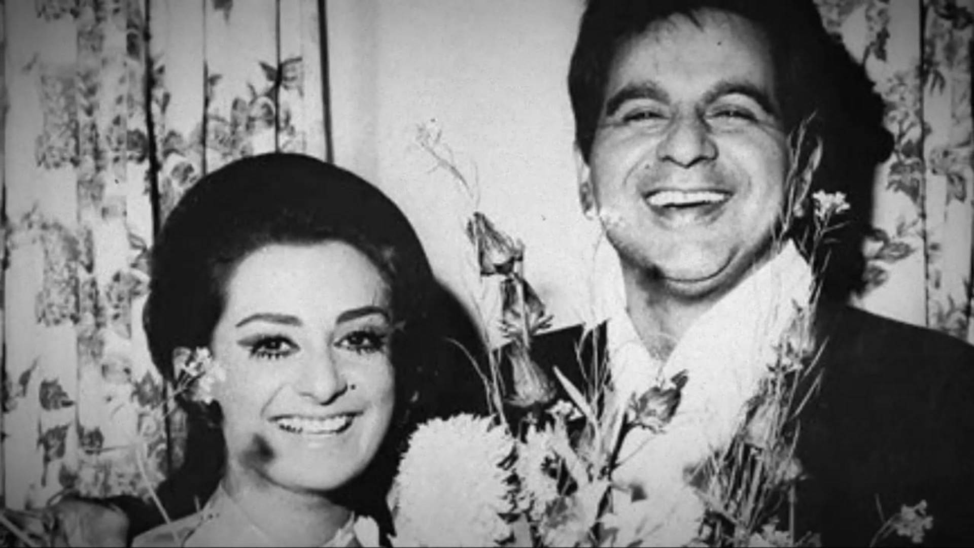 Monochromatic Dilip Kumar And Saira Banu Background