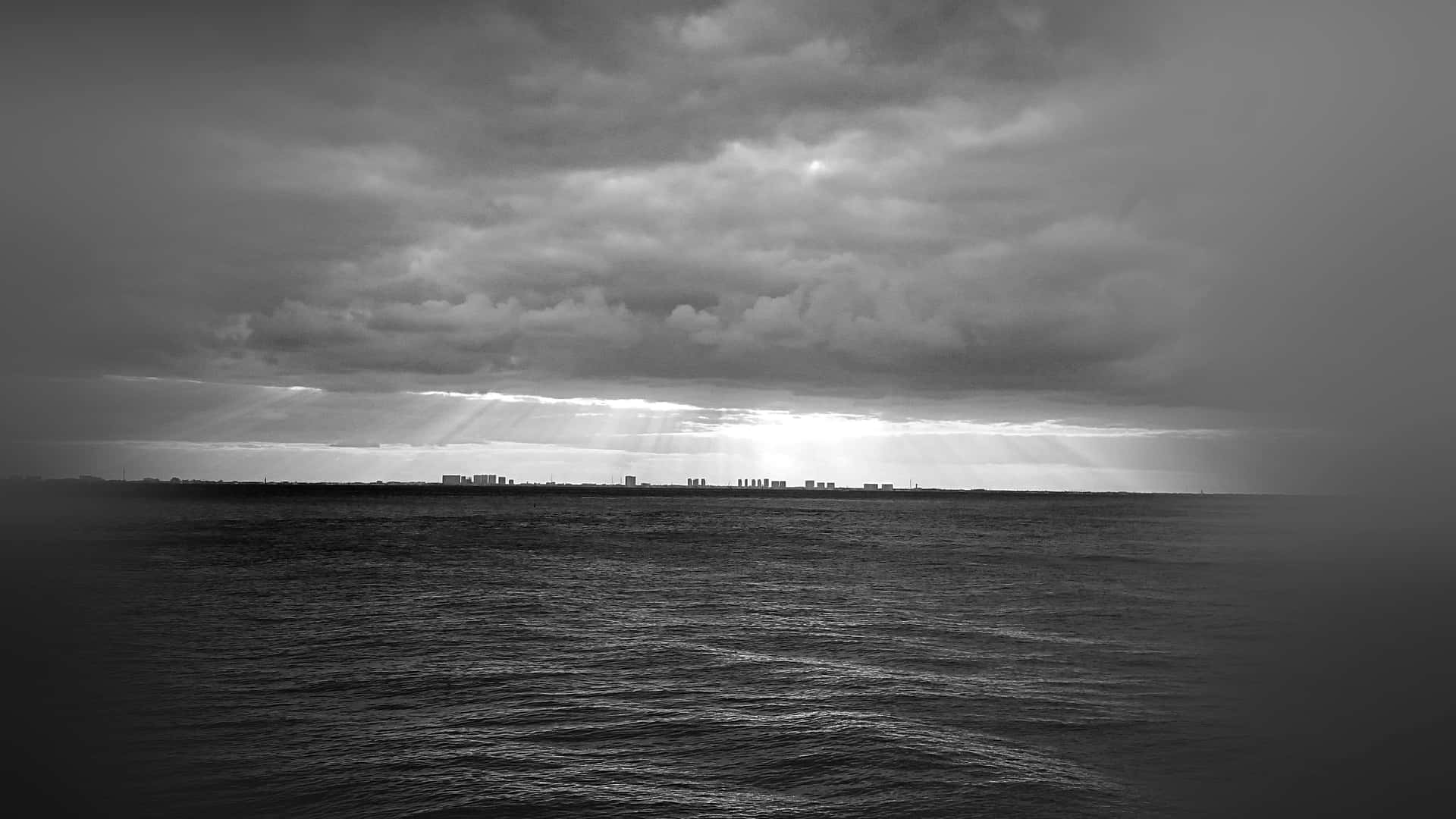 Monochrome_ Ocean_ Sunbeams Wallpaper