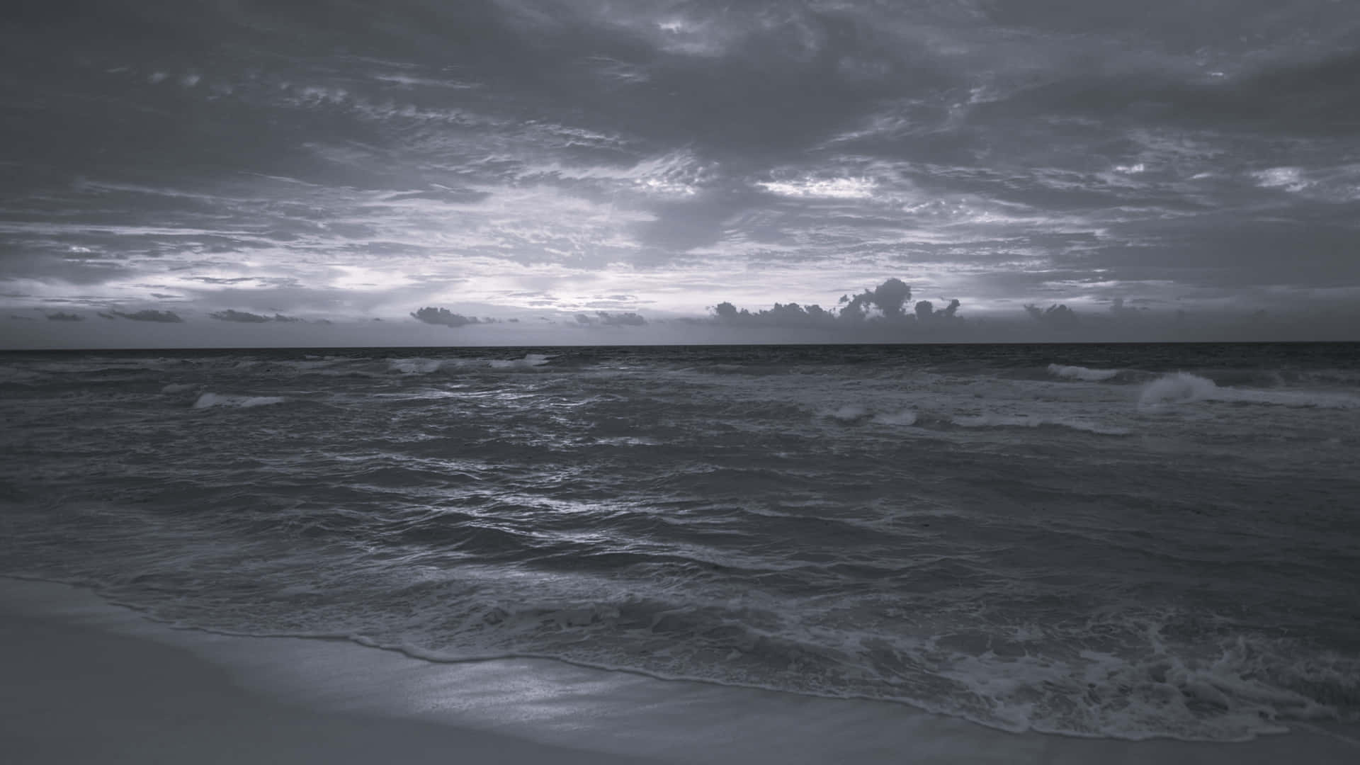 Monochrome Oceaan Zonsondergang Sereniteit Achtergrond