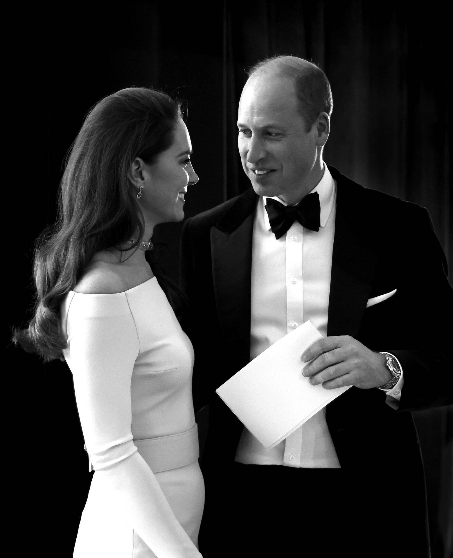 Monochrome Prince William And Kate Middleton Wallpaper