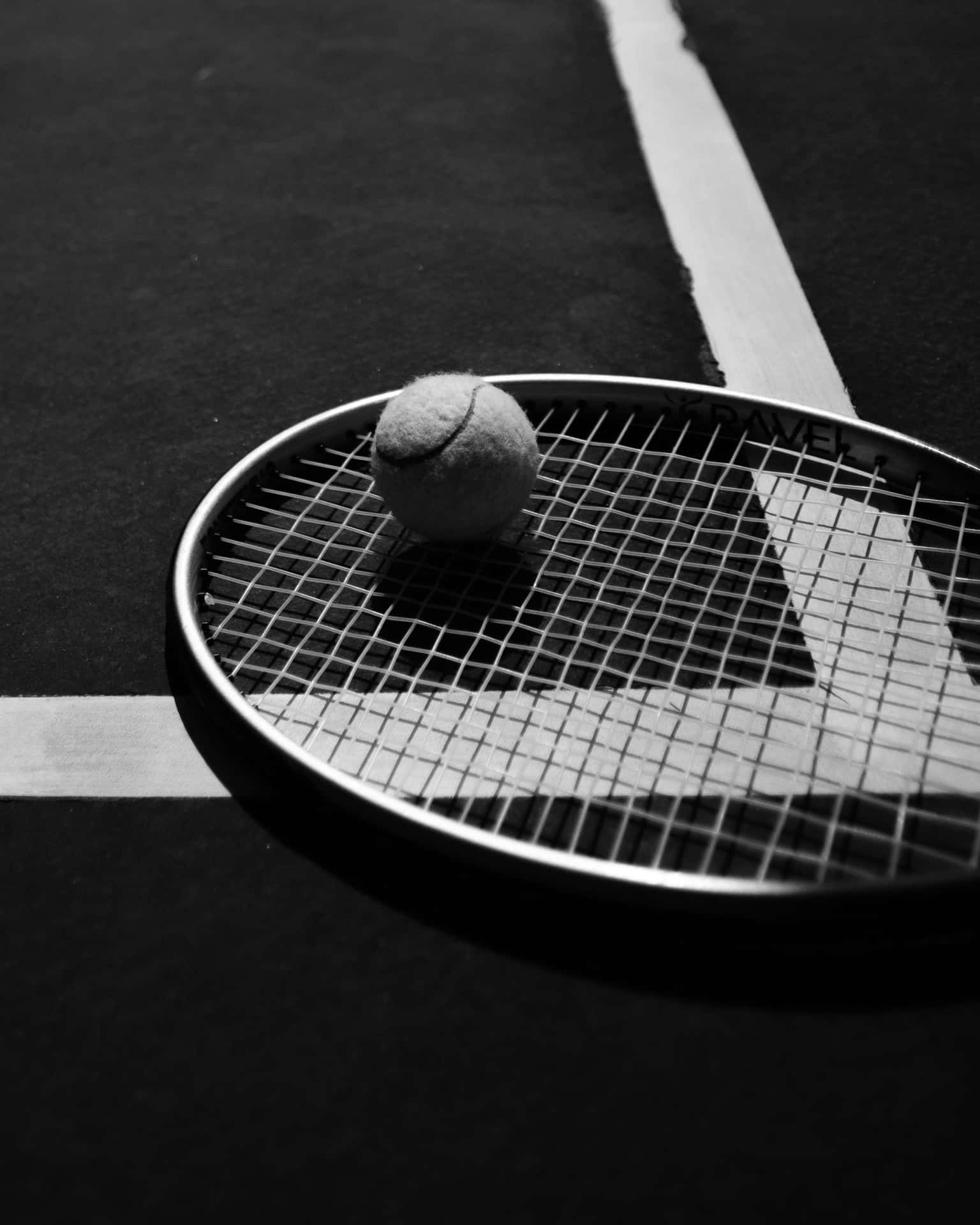 Monochrome_ Tennis_ Racket_and_ Ball Wallpaper