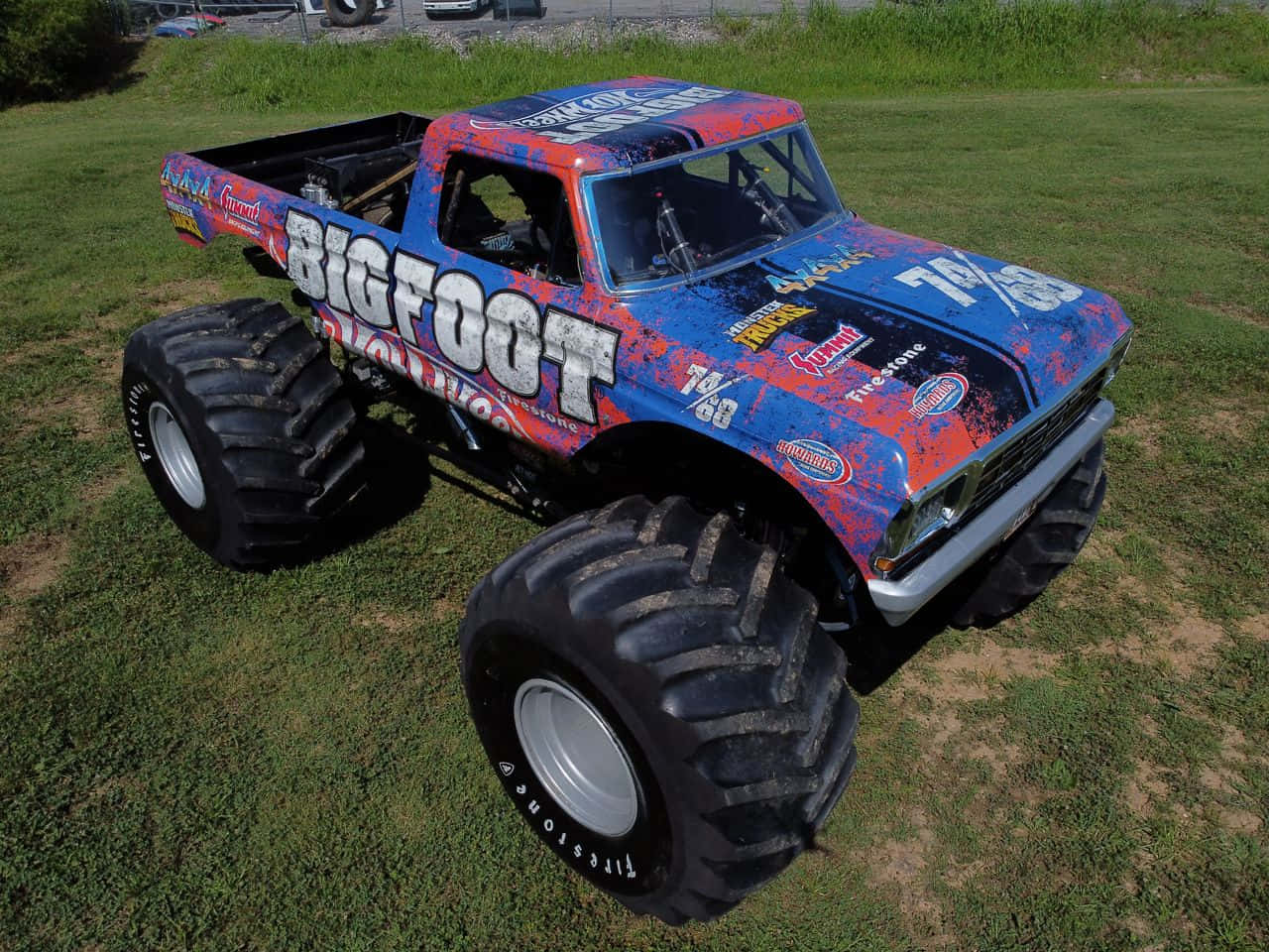 Bigfoot Blue Monster Truck Picture
