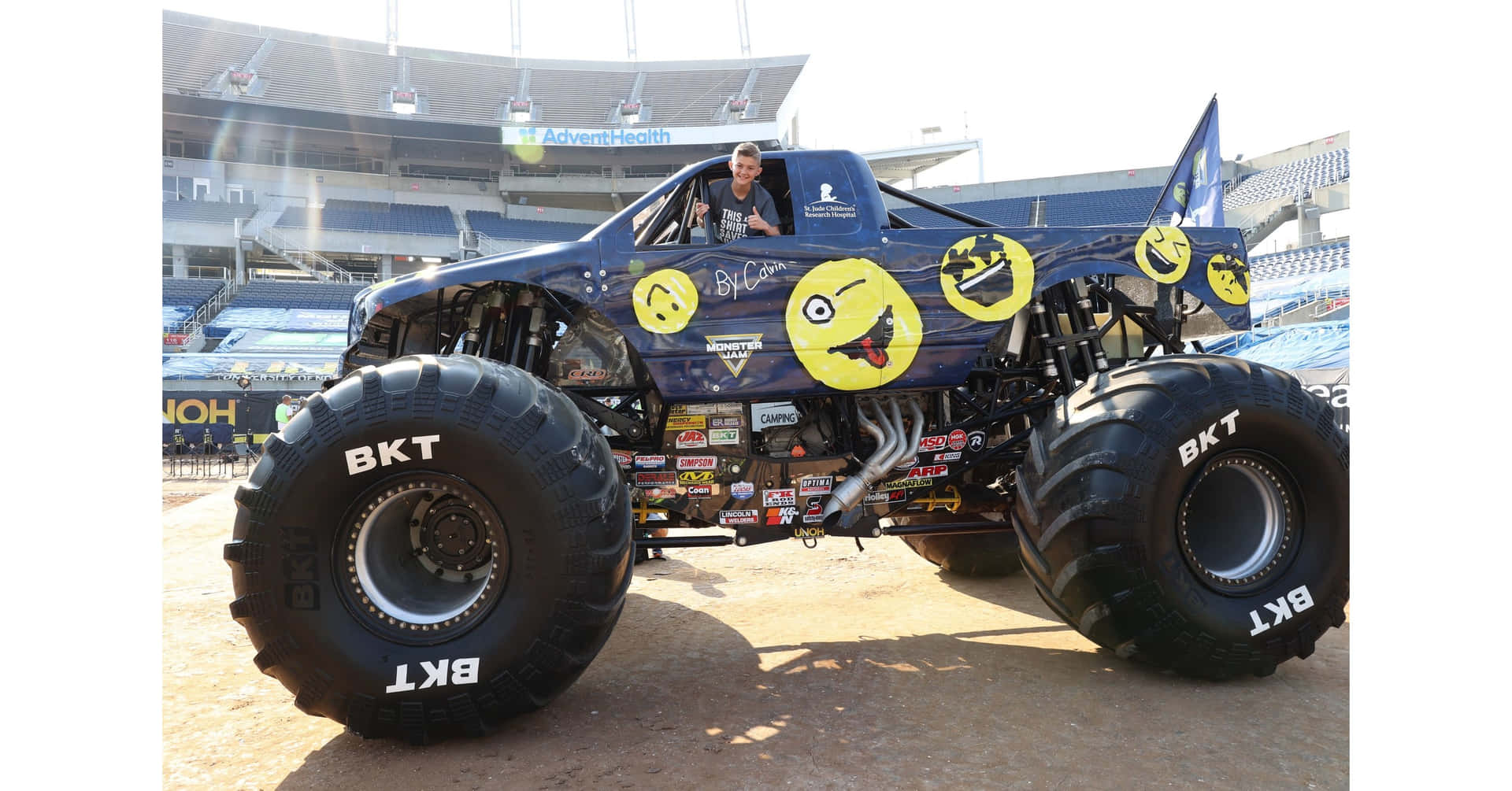 Powerful Monster Truck Ripping Through The Course
