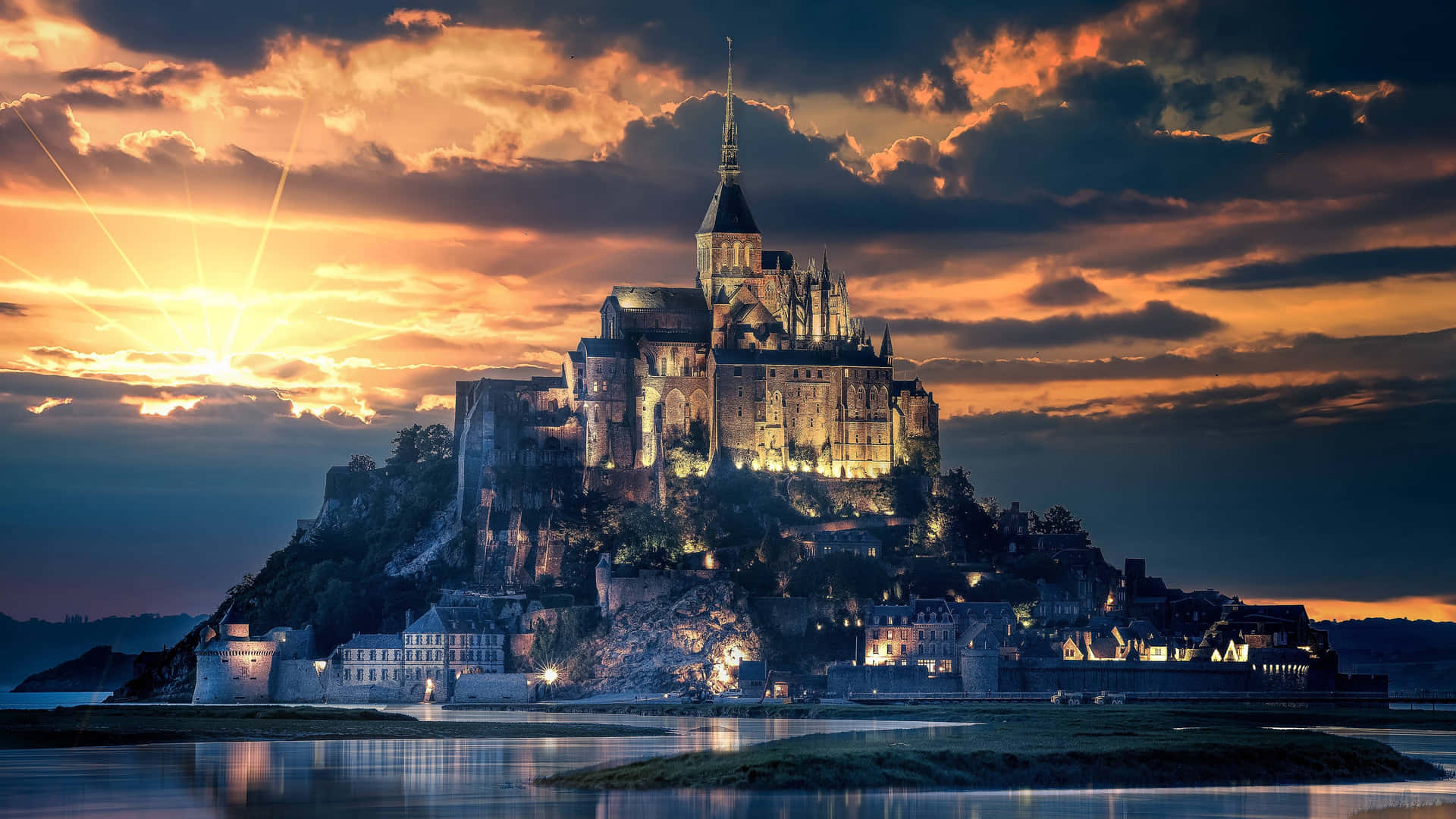 Mont Saint Michel Sunset Wallpaper