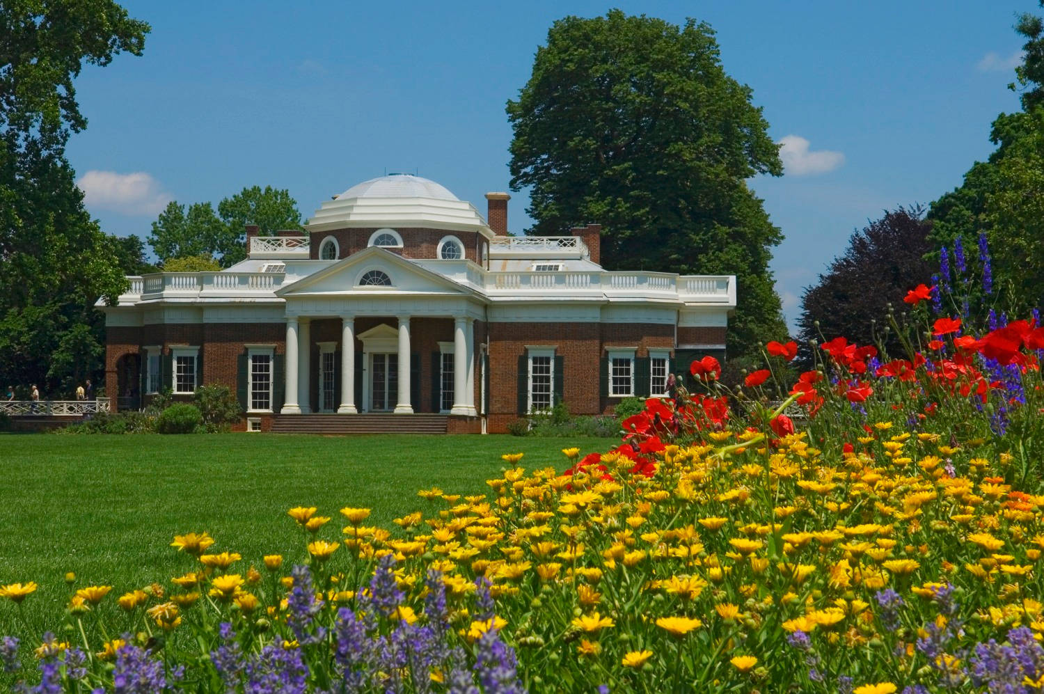 Monticello With Colorful Flowers Wallpaper