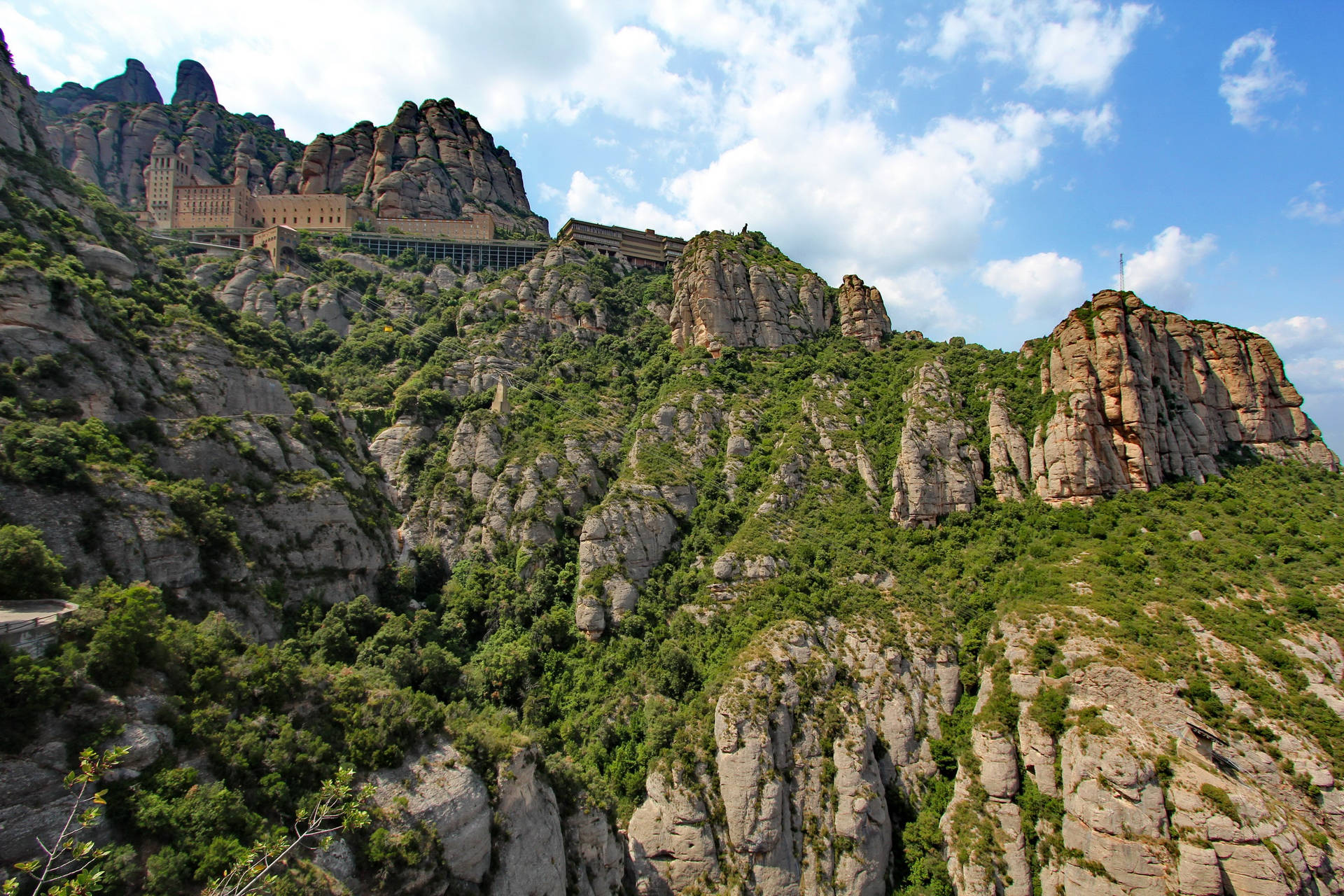 Montserrat Forest Mountain Wallpaper
