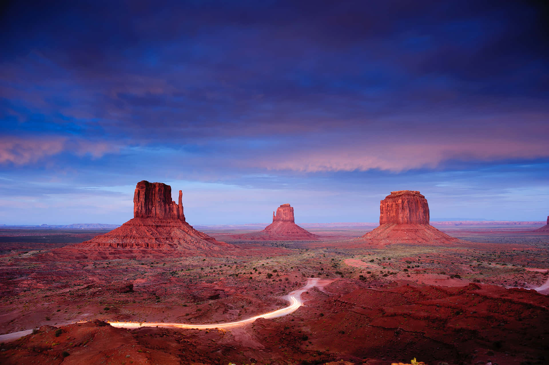 Monumentvalley Parque Tribal Navajo Al Atardecer Fondo de pantalla