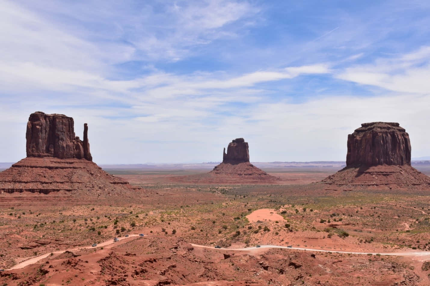Monumentvalley Parque Tribal Navajo Sendero De La Meseta Del Borde Fondo de pantalla