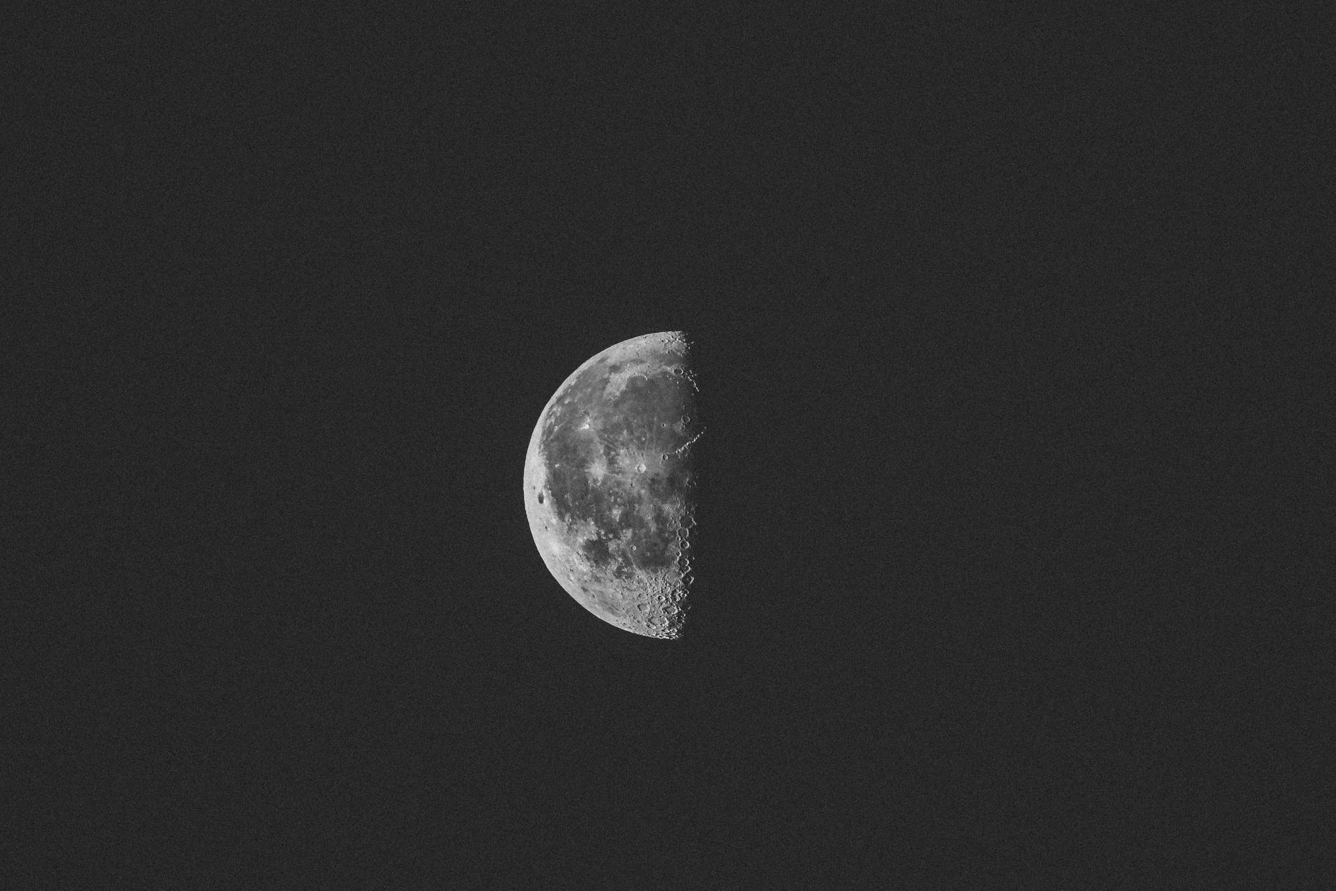 Moon 4k Half Moon In Darkness Background