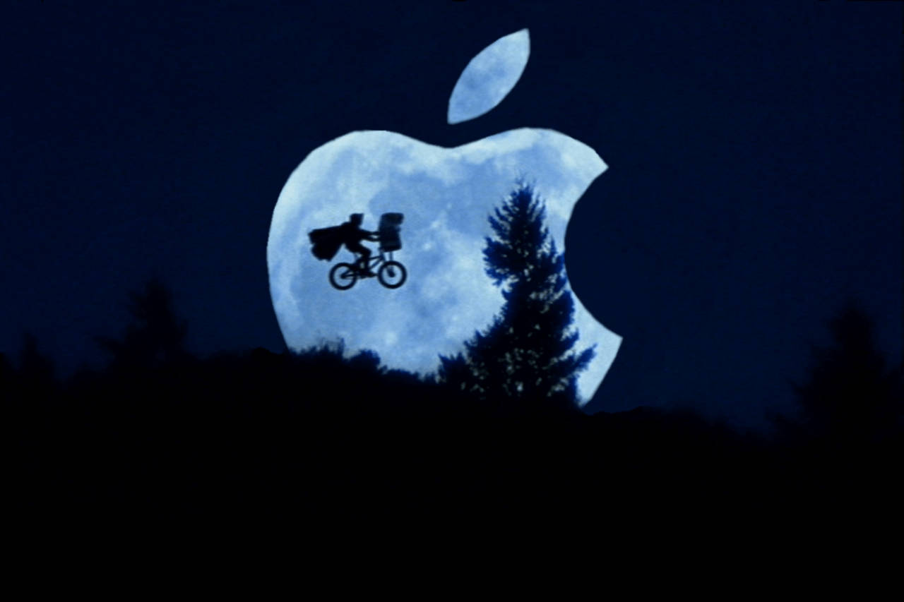 A whimsical meeting of an Apple logo and a crescent moon. Wallpaper