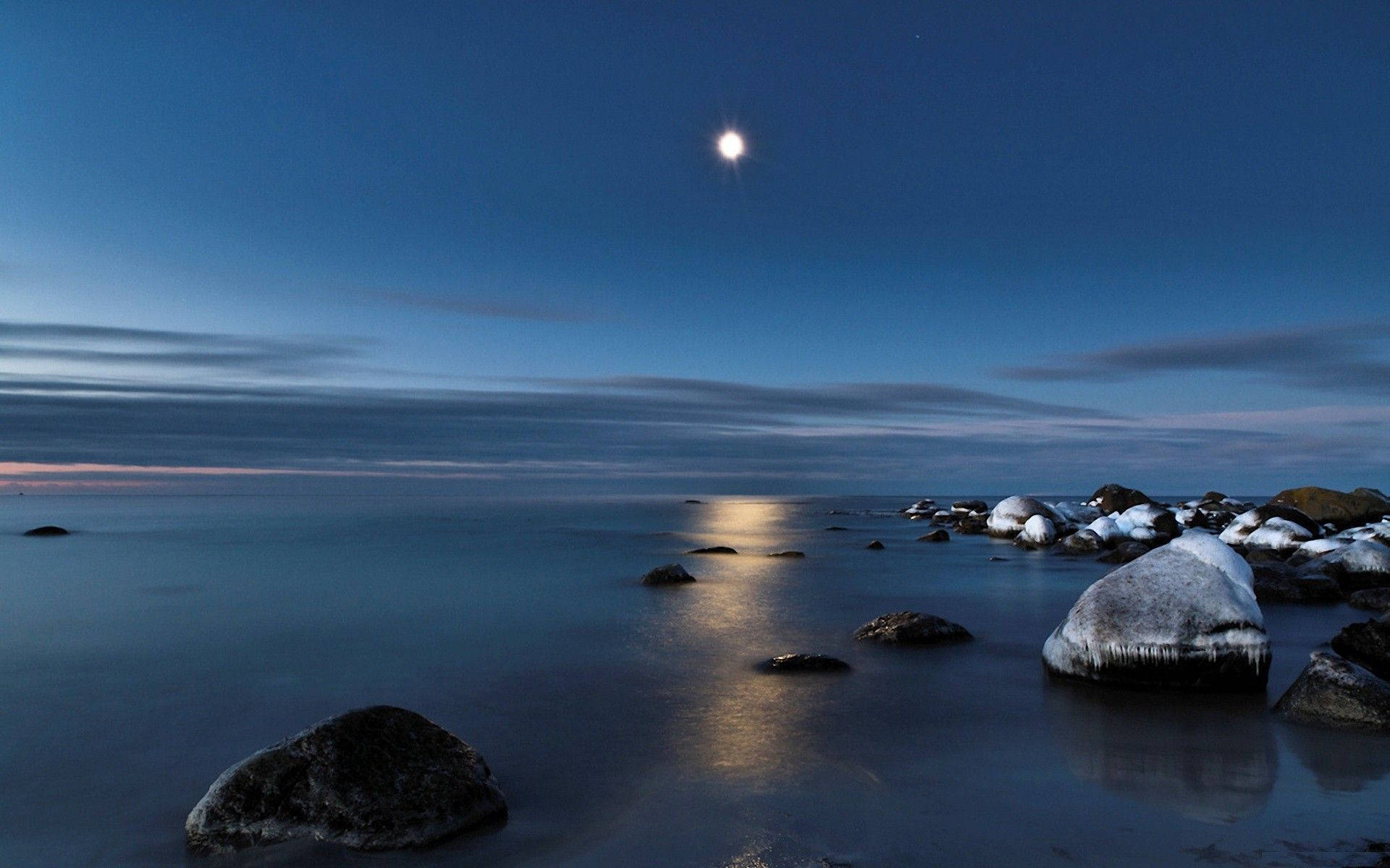 Moon By The Shore Background