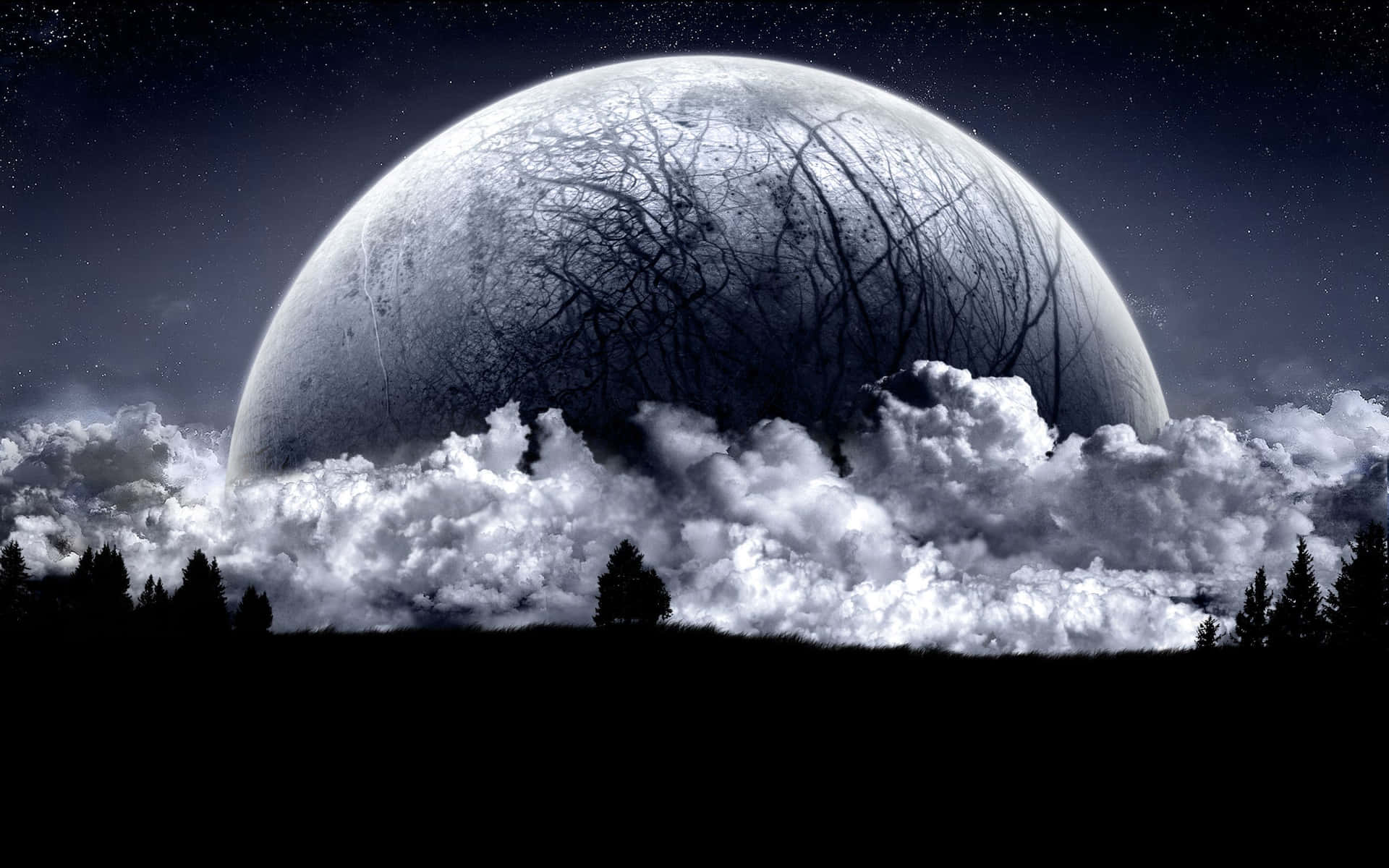 Disfrutade La Romántica Vista De La Luna Iluminando El Cielo Nocturno. Fondo de pantalla