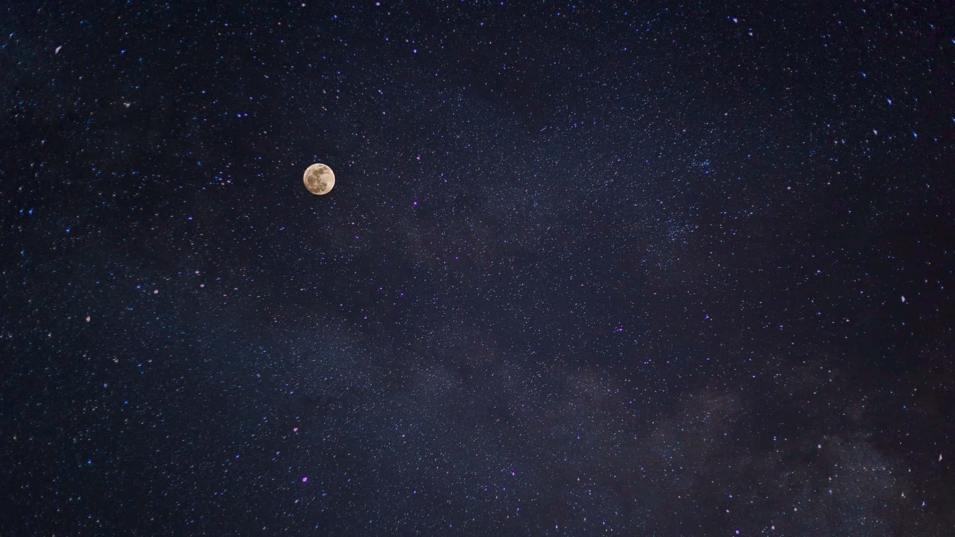 Imagemda Lua Em Uma Noite Estrelada.