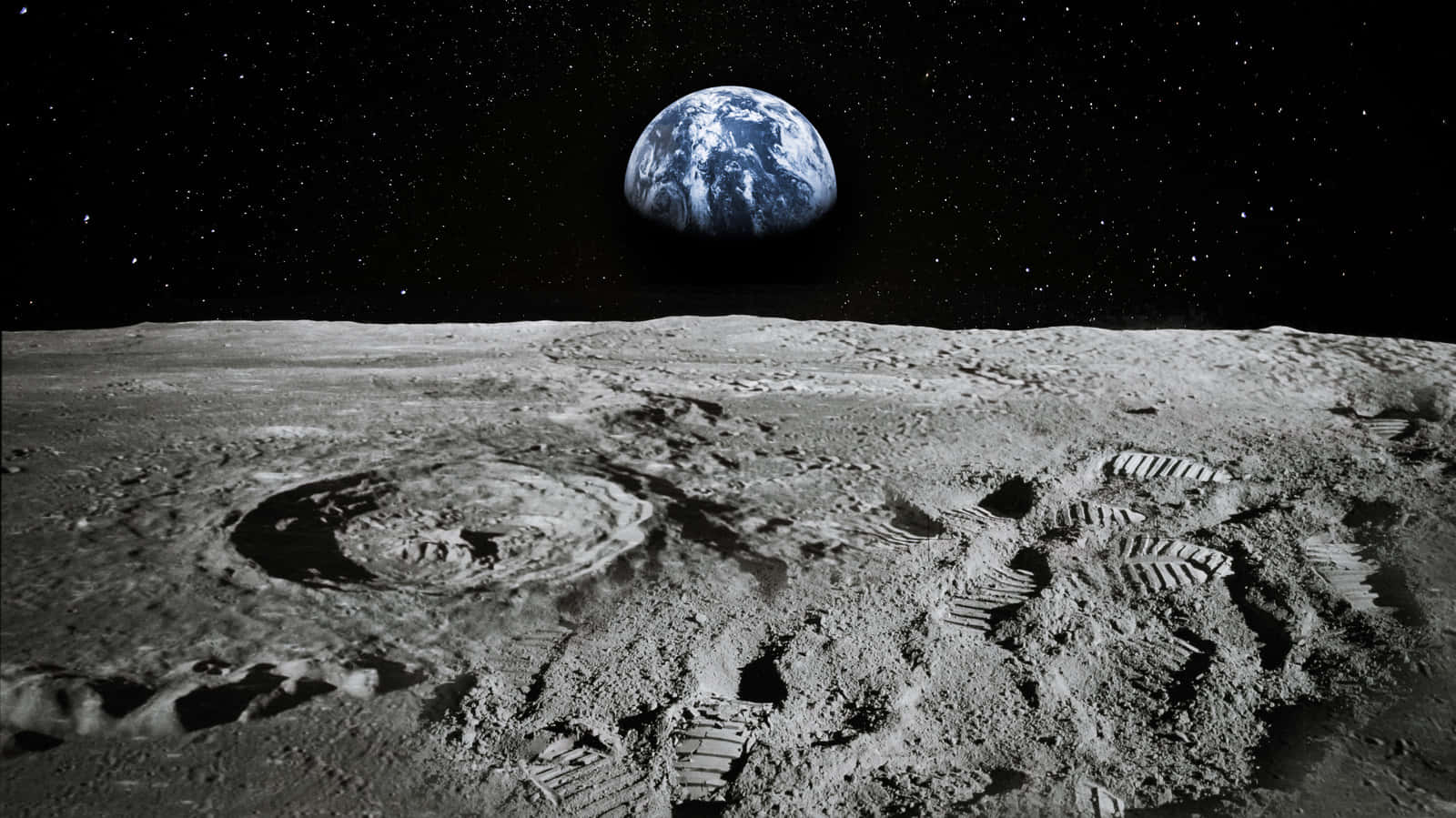 Billede af månens kraterede overflade som tapet