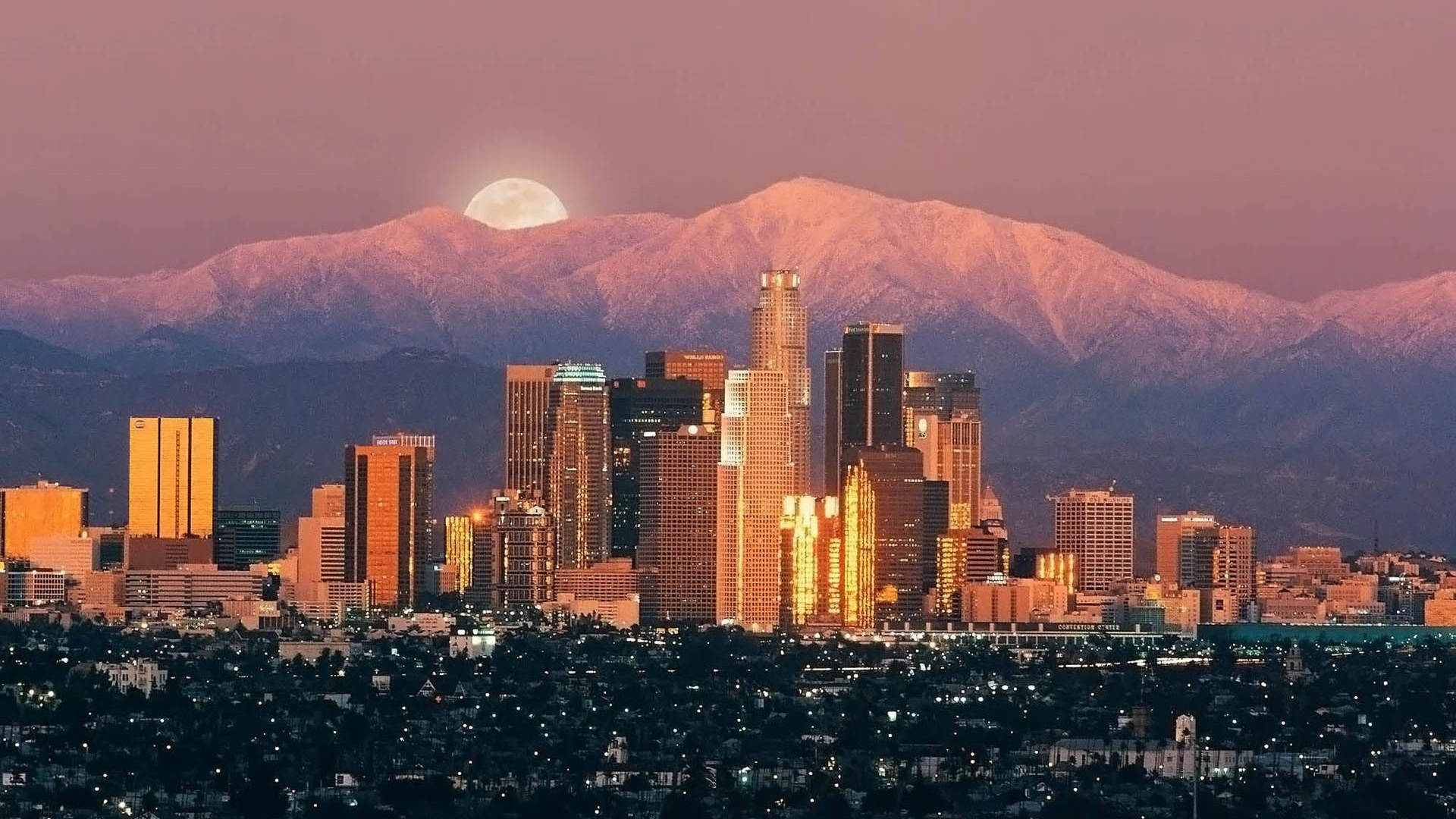 Moonrise In Los Angeles 4k Wallpaper