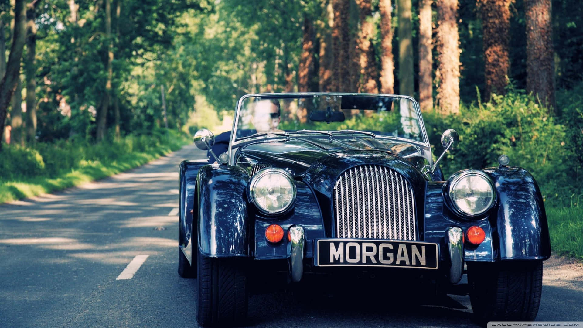 Showcasing the Classic Morgan Sports Car Wallpaper