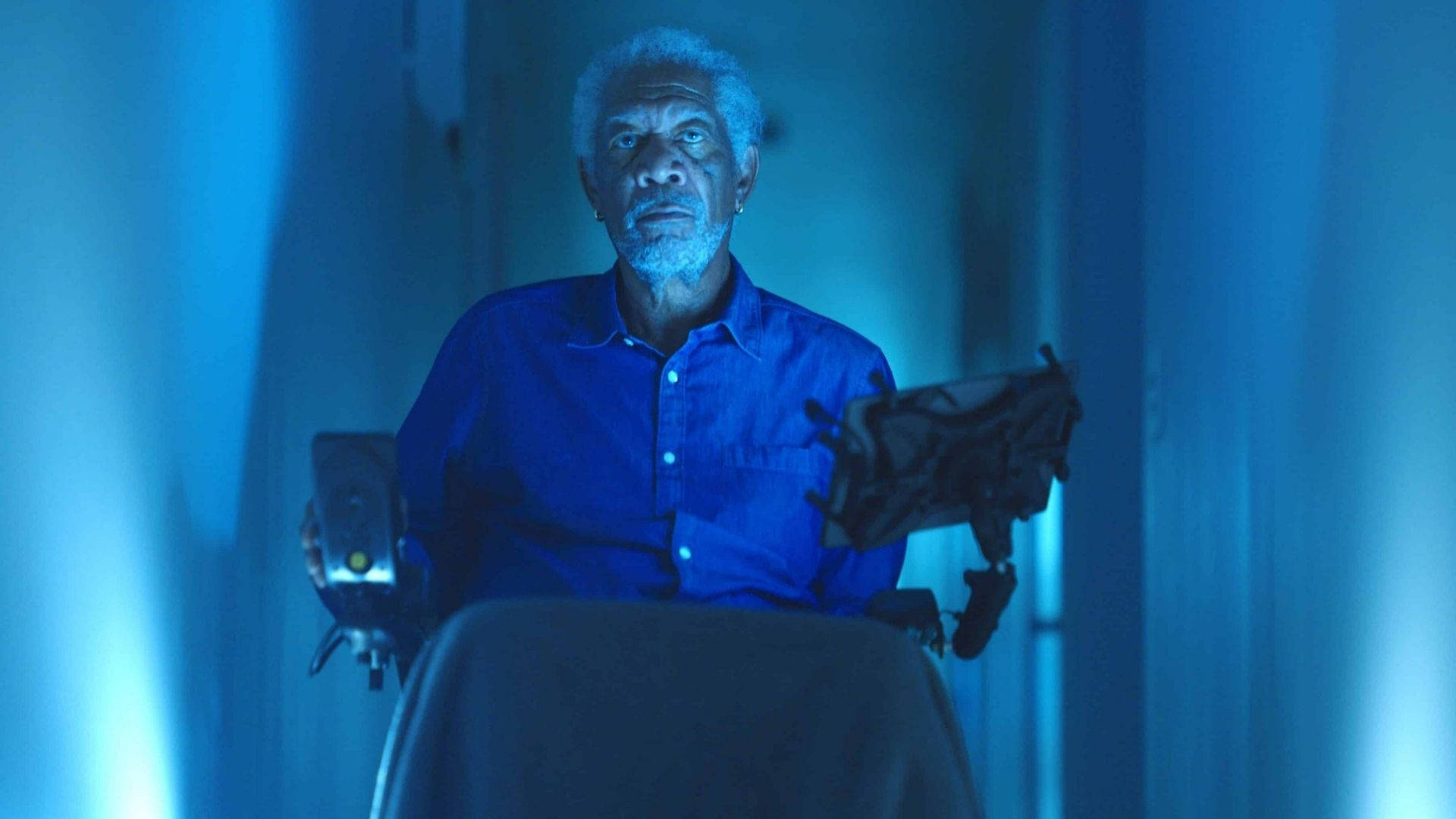 Morgan Freeman In Vanquish Sfondo